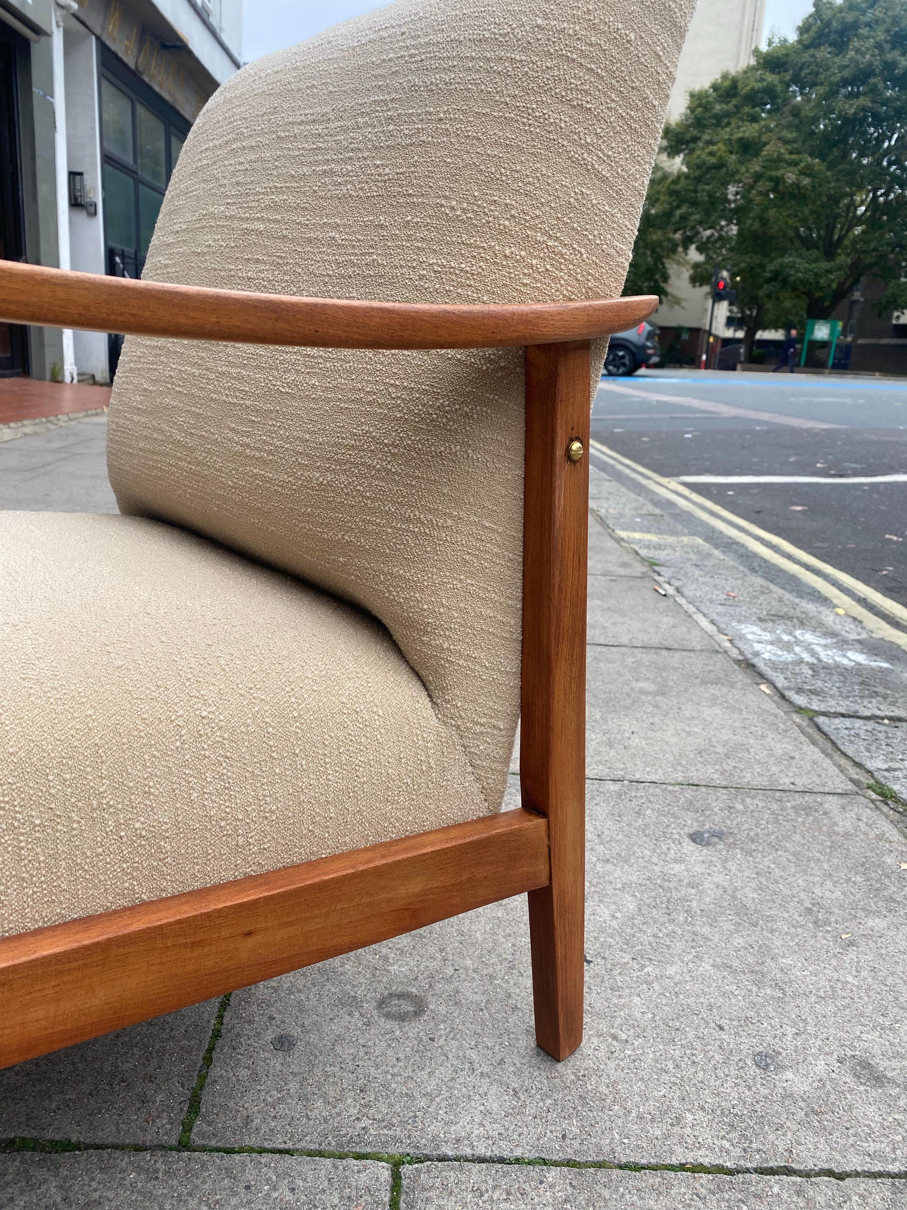 1960s Teak Midcentury Modern Armchair Wool Neutral Danish Scandinavian Chair im Angebot 8