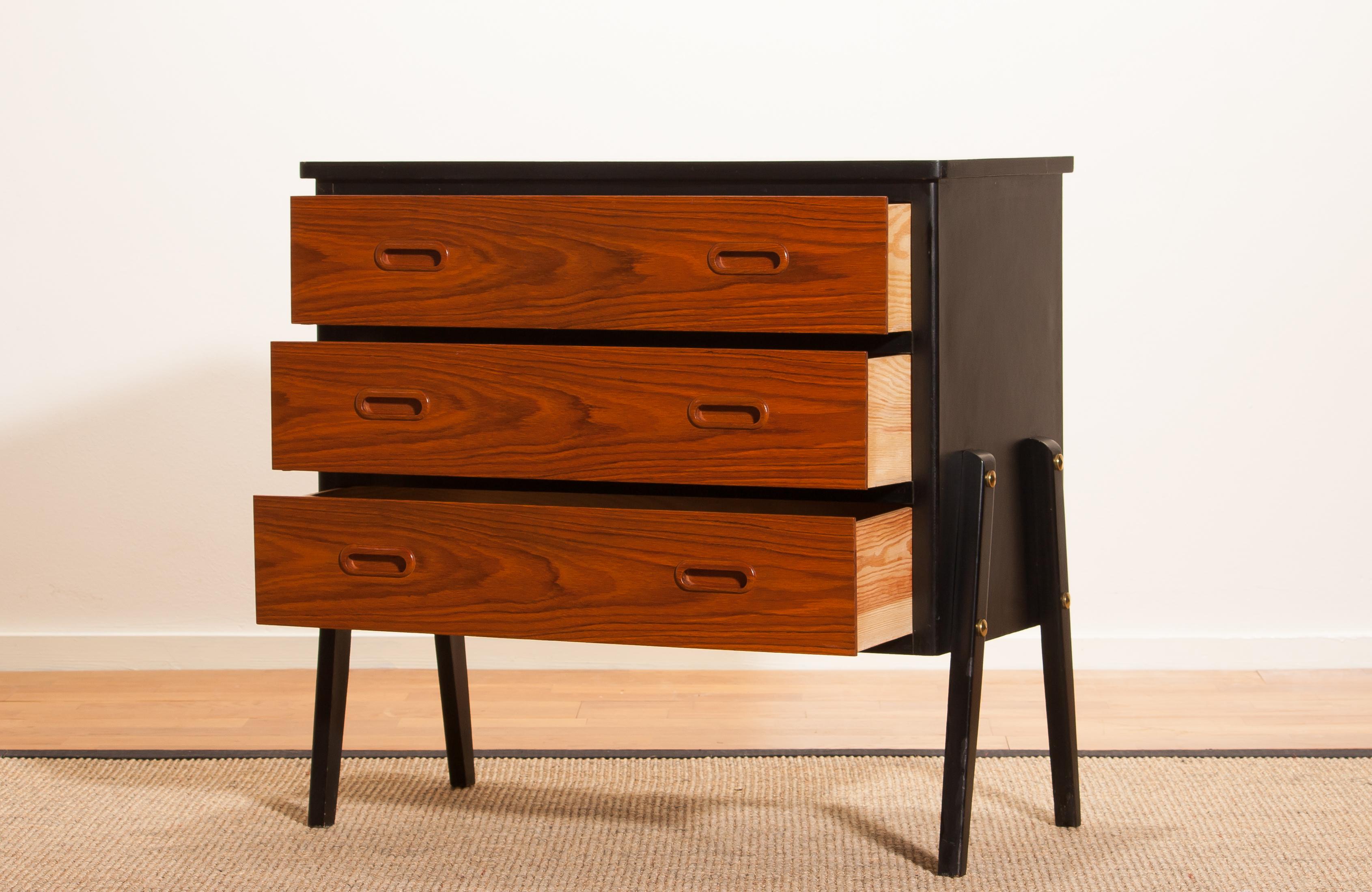 Swedish 1950s, Teak Small Chest of Drawers by Gyllenvaans Möbler, Sweden