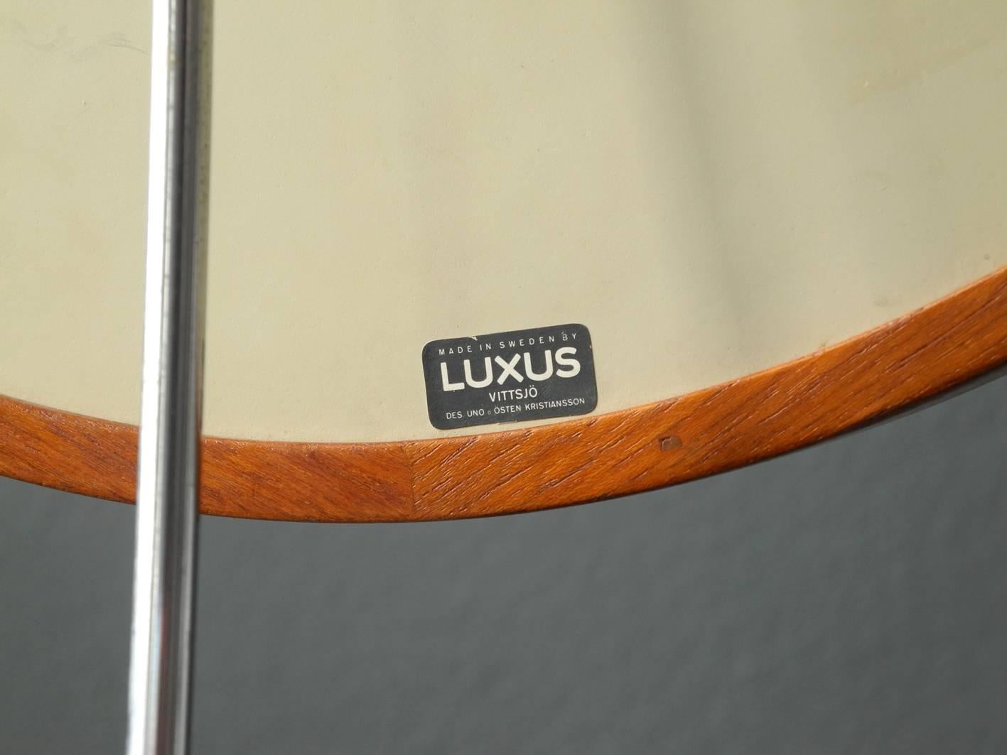 Miroir de table en teck des années 1960 de Luxusvittsjö Sweden Uno & Östen Kristiansson en vente 2