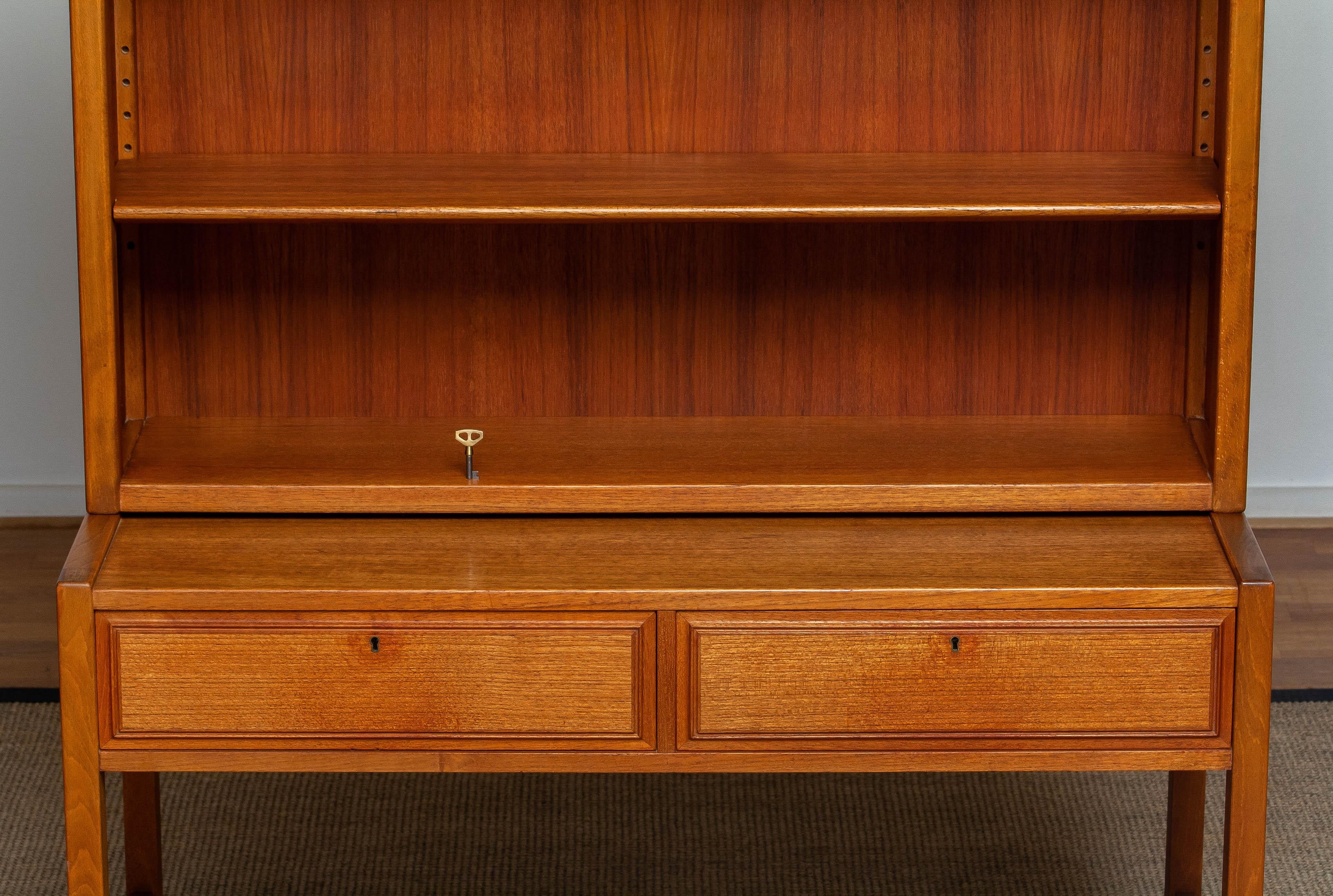1960s Teak Table Model Bookcase By Carl Axel Acking for Bodafors, Sweden For Sale 5