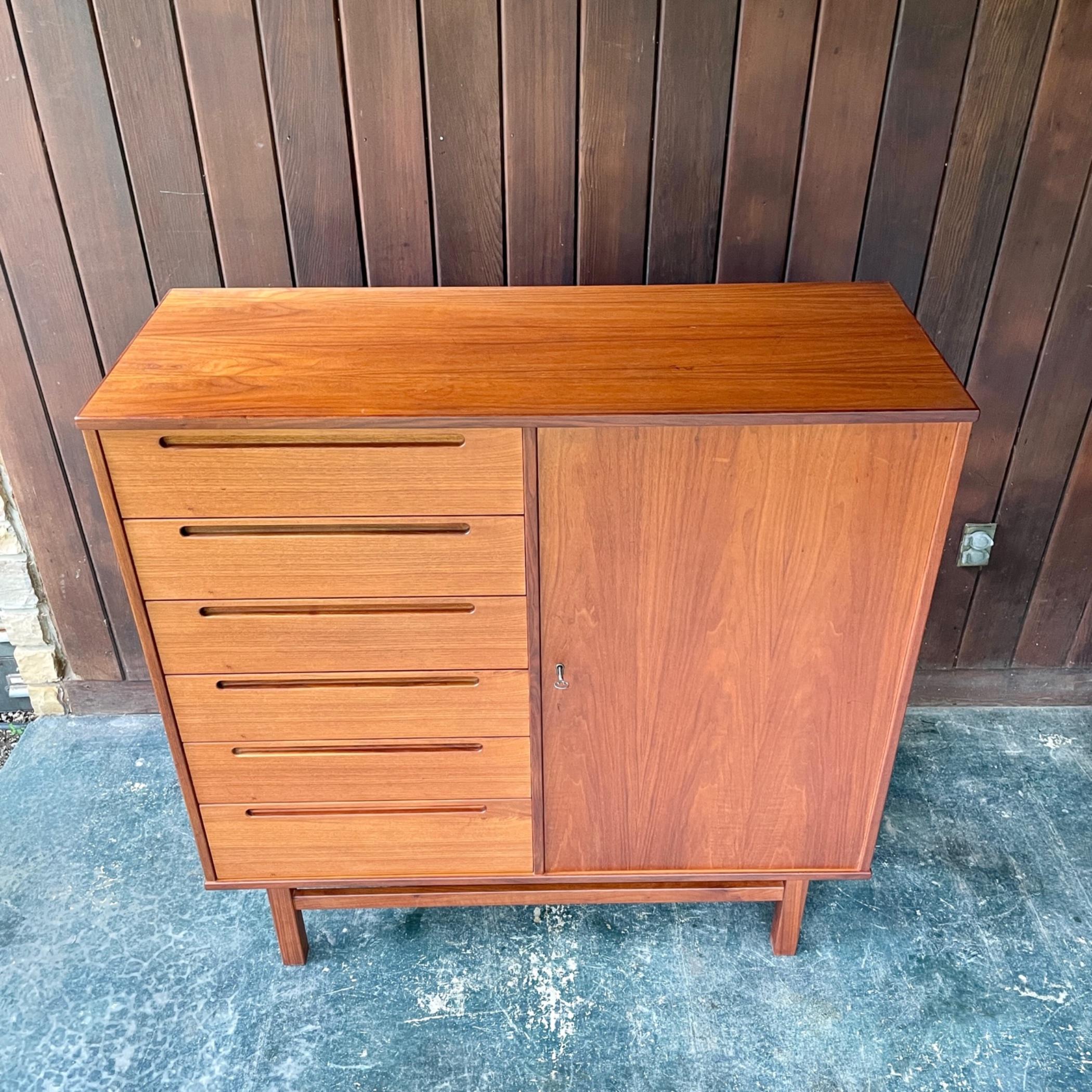 Veneer 1960s Teak Tall Dresser Bachelor Chest Highboy Vintage Danish Mid-Century