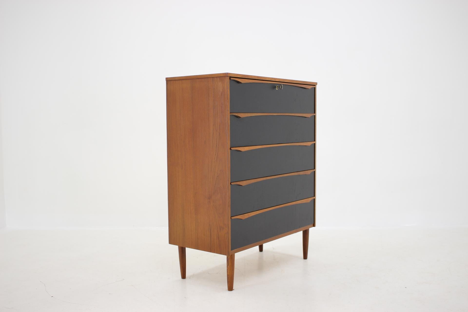 Mid-20th Century 1960s Teak Up Cycled Chest of Drawers, Denmark