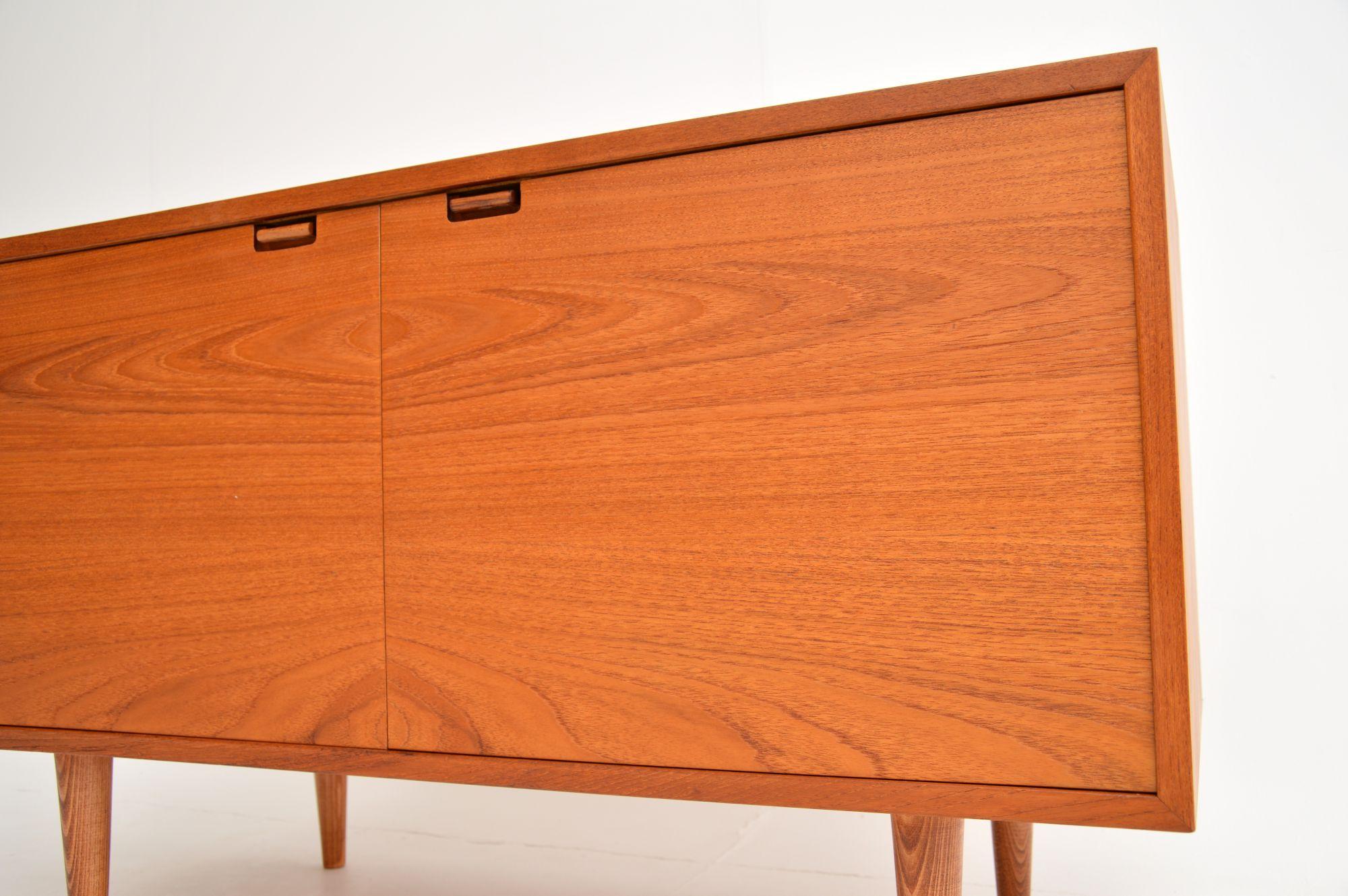 20th Century 1960's Teak Vintage Sideboard / Cabinet