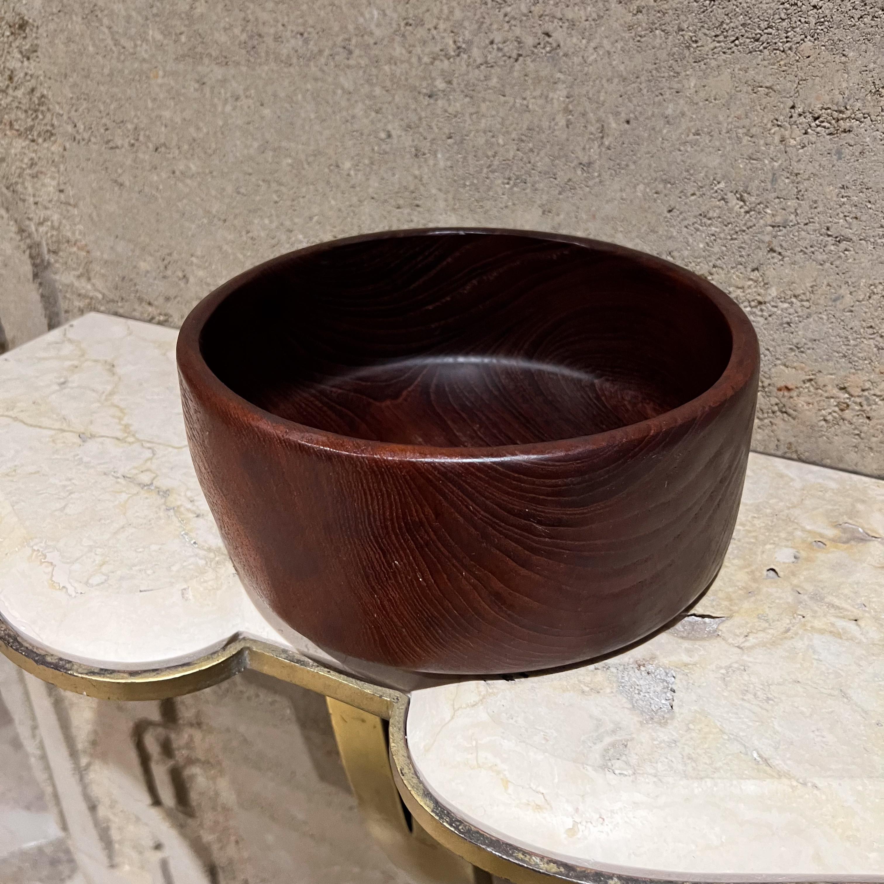 Ciotola in legno di teak del 1960 in stile moderno danese Dansk In condizioni buone in vendita a Chula Vista, CA