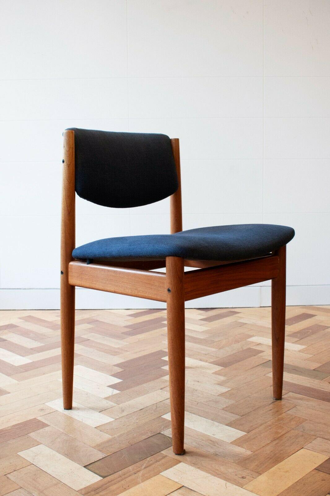 Mid-20th Century Finn Juhl for France & Sons, Teakwood Extendable Dining Table and Chairs, 1960's