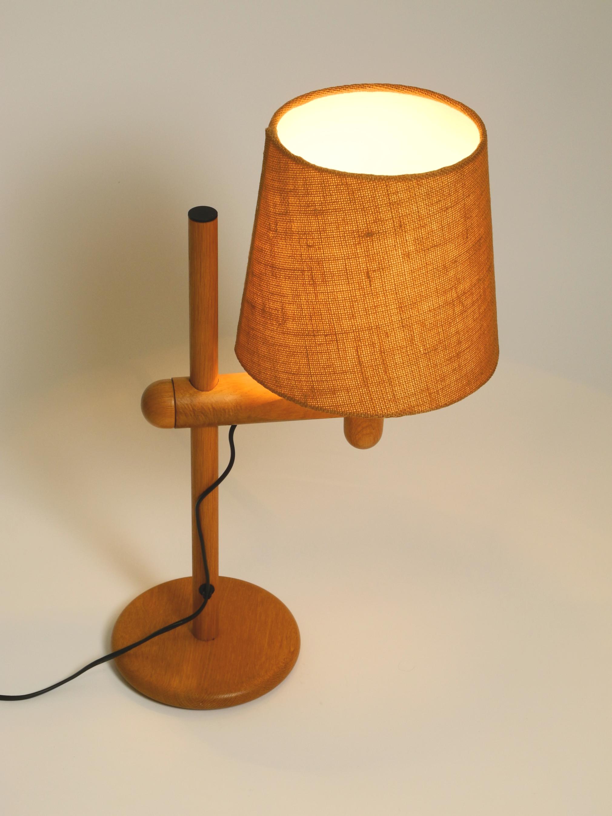 Oak 1960s Temde table lamp made of oak wood and with height-adjustable shade For Sale
