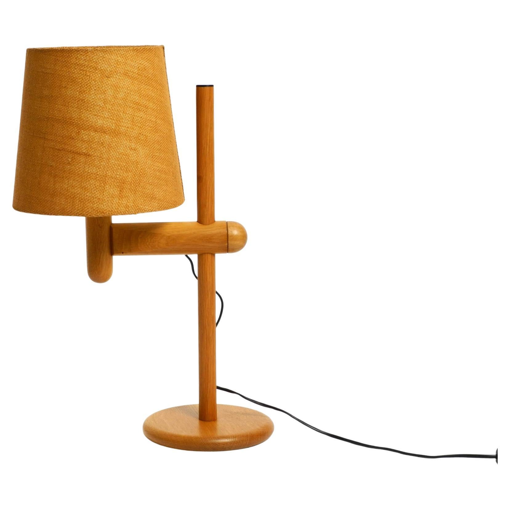 Lampada da tavolo Temde degli anni '60 in legno di quercia e con paralume regolabile in altezza