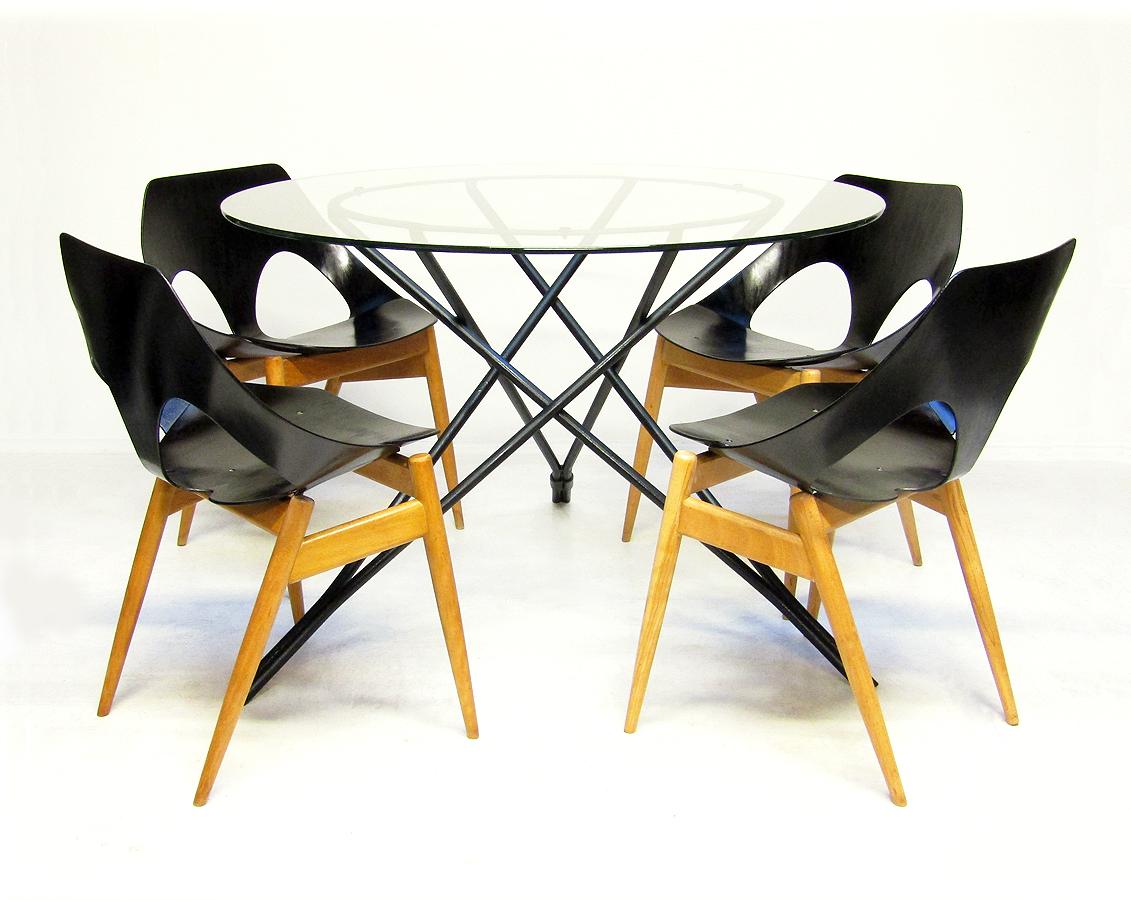 Mid-Century Modern 1960s Tempestini Style Tripod Dining Table For Sale