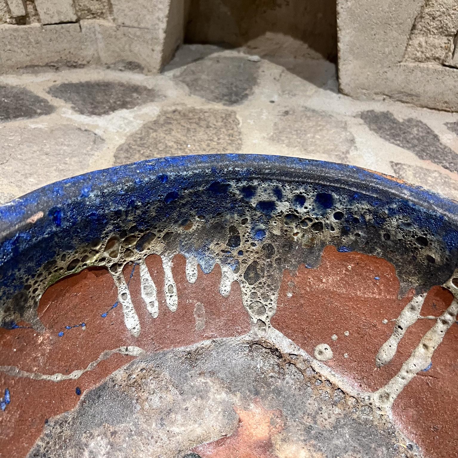 1960er Jahre Terrakotta Vulkanische Lava glasiert Großer Blauer Übertopf im Angebot 2