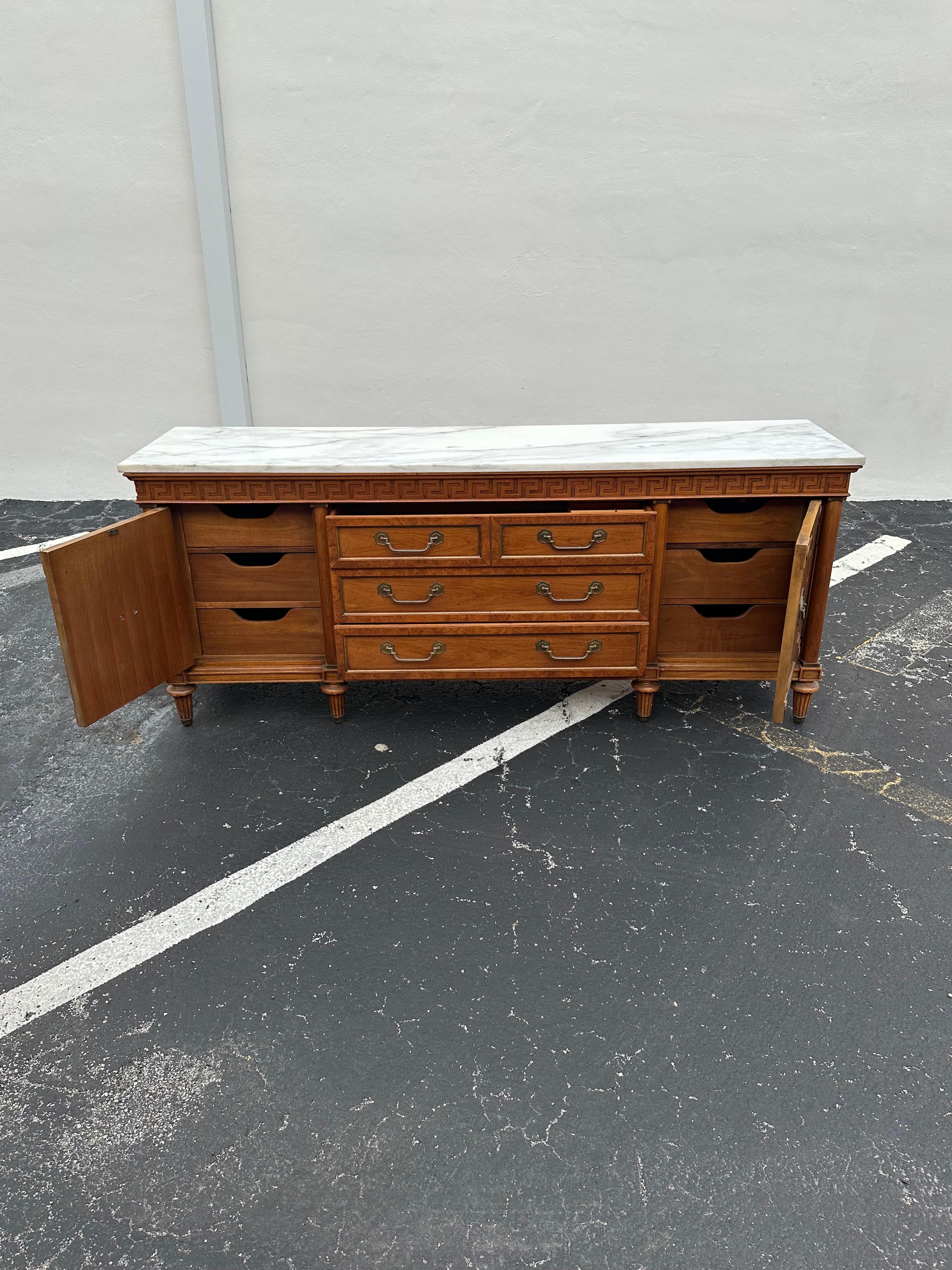 1960s Thomasville White Marble Carved Greek Key Wood Credenza For Sale 2