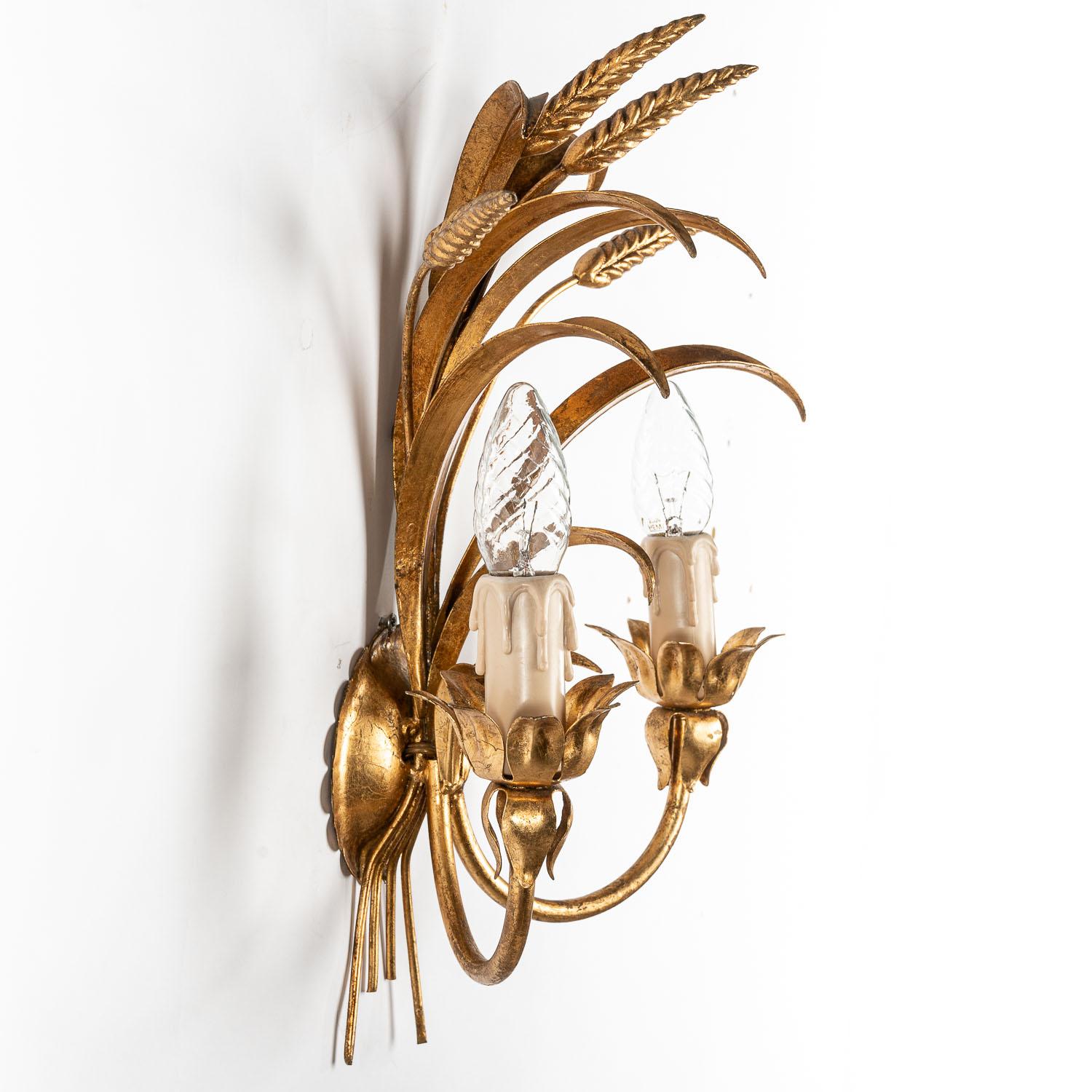 1960s Gilt Metal Wheat Wall Sconce, Hollywood Regency  5