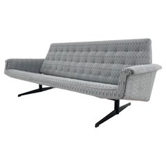 Dreisitzer-Sofa aus den 1960er Jahren, Tschechoslowakei