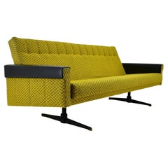 1960s , Three Seater Sofa/Daybed in Original Upholstery, Czech