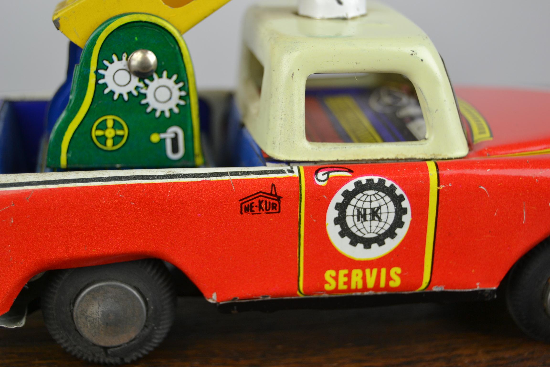1960s Tin Toy Servis Pick Up truck with ladder by Nekur,  Ne-Kur , Türkei  im Angebot 6