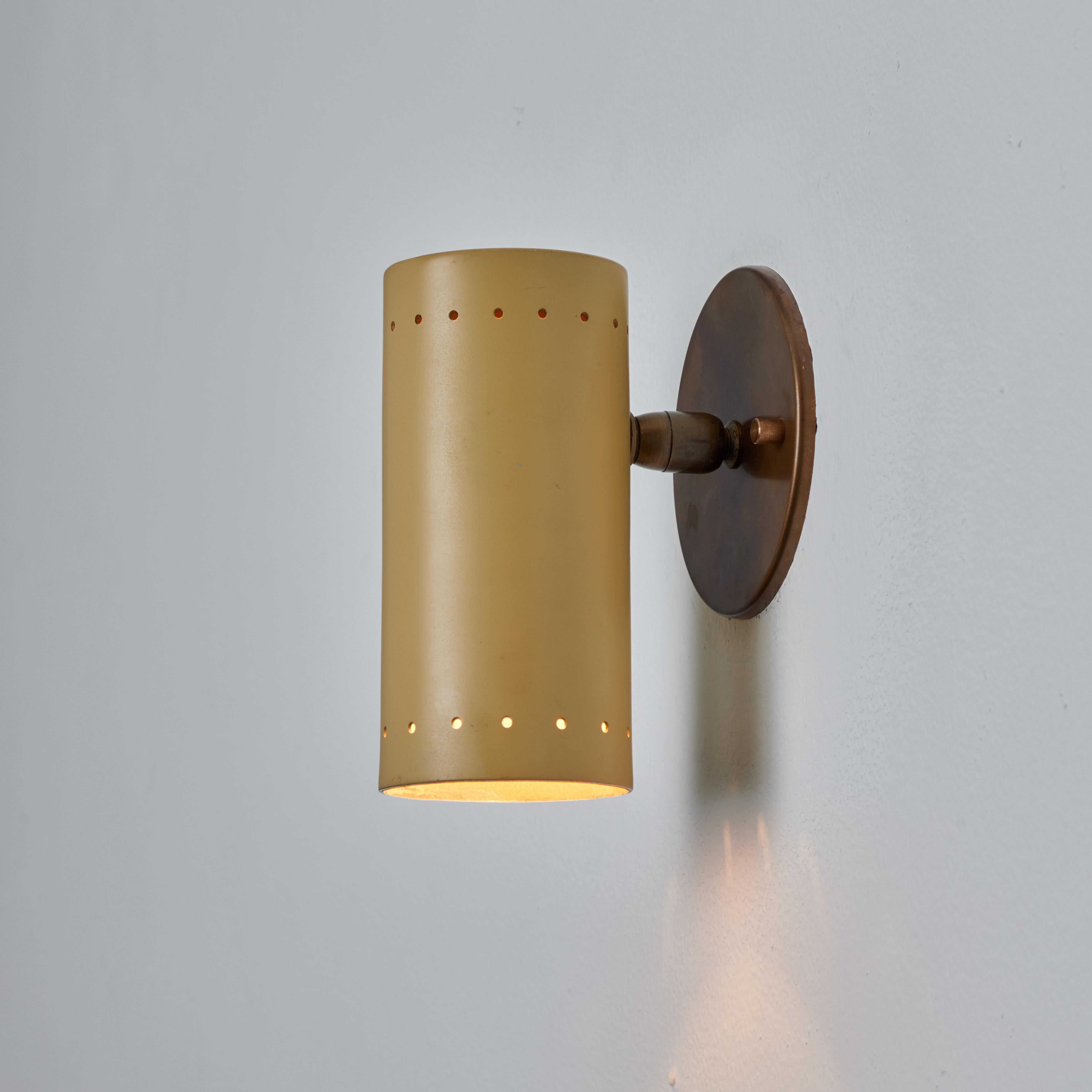 1960s Tito Agnoli Beige Metal and Brass Articulating Sconce for O-Luce 1