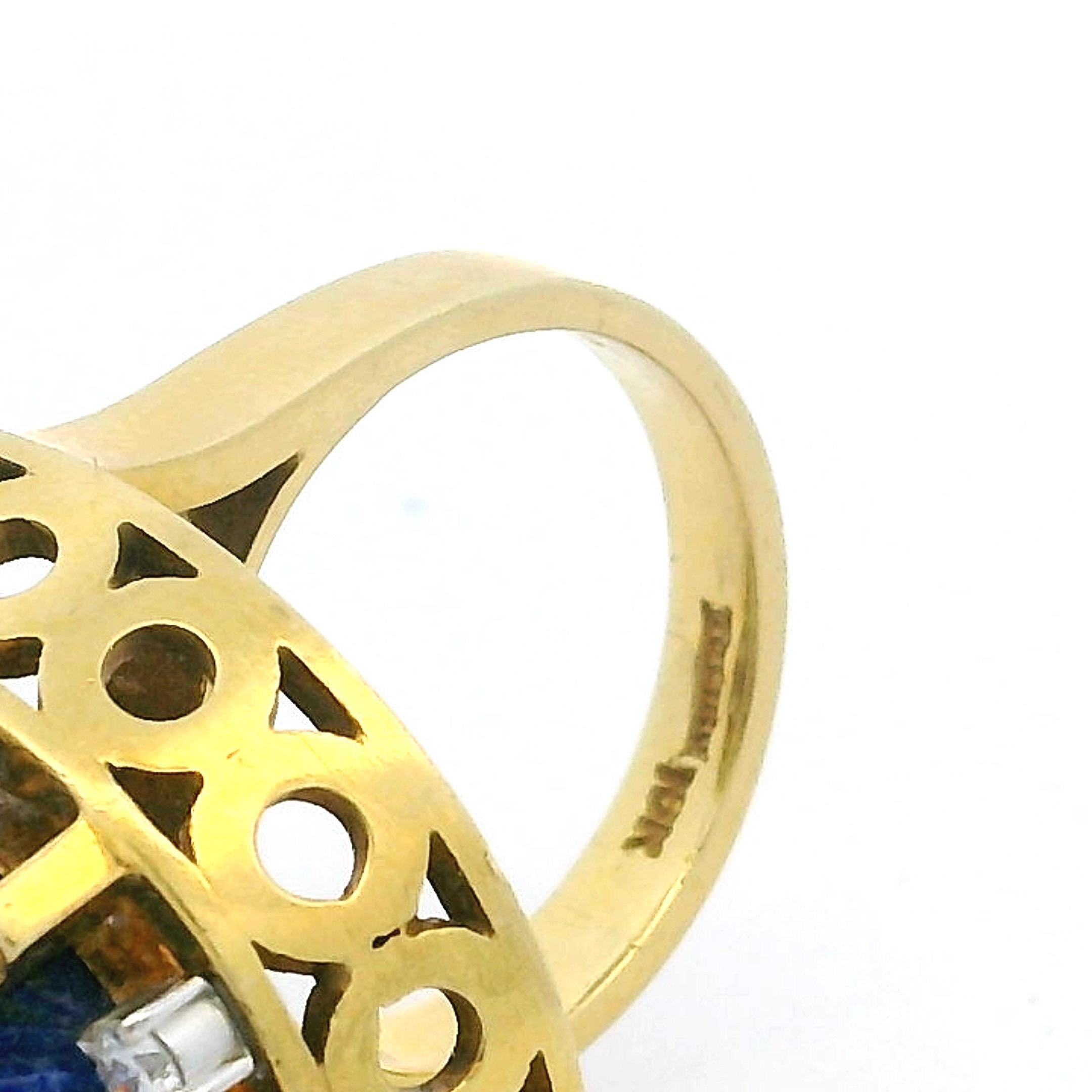 1960er Toliro Geriffelter Lapislazuli und Diamant 18K Gold Kuppel Cocktail Ring im Angebot 4