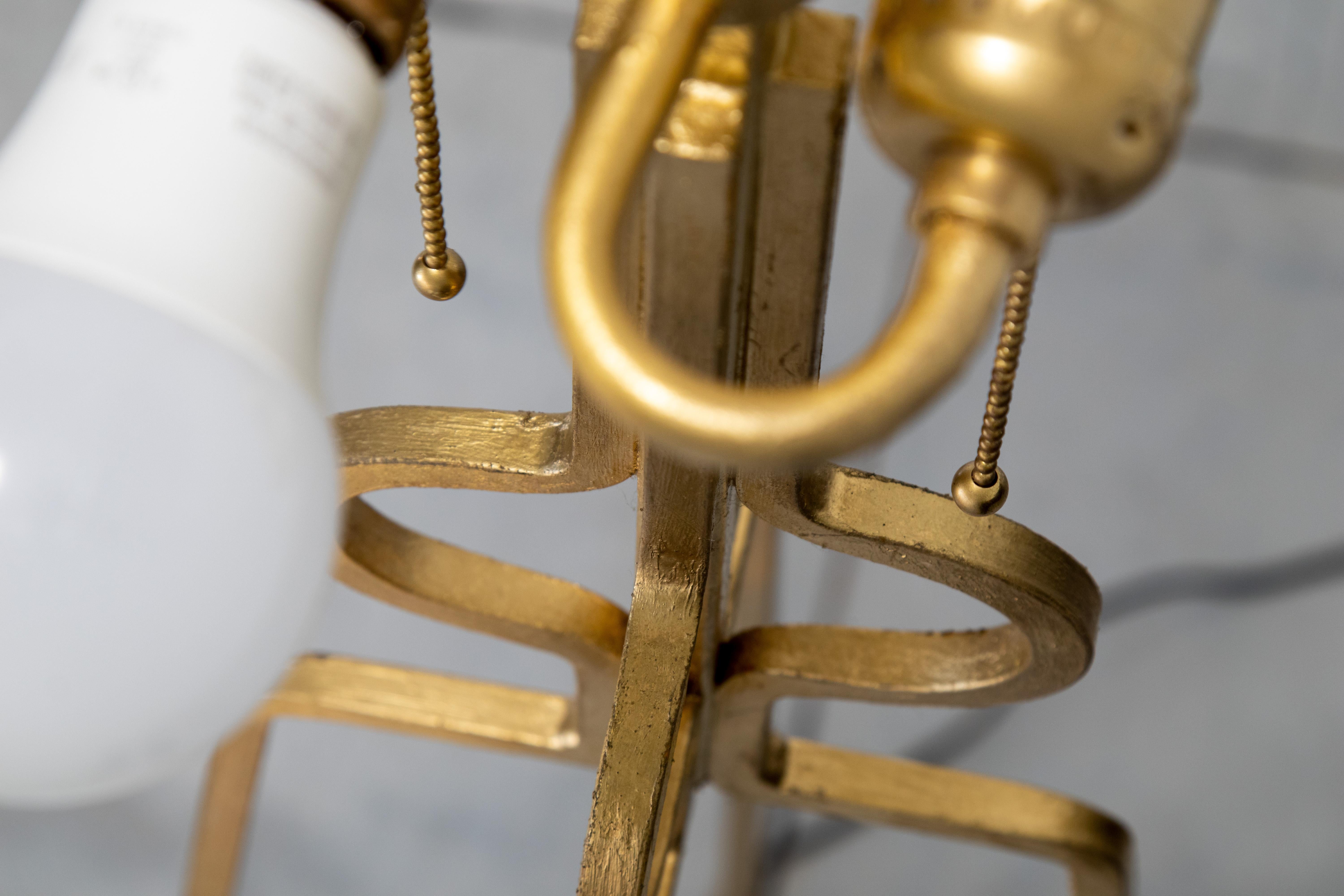 Mid-20th Century 1960s Tommi Parzinger Gold Gilt enameled Iron Floor Lamp For Sale