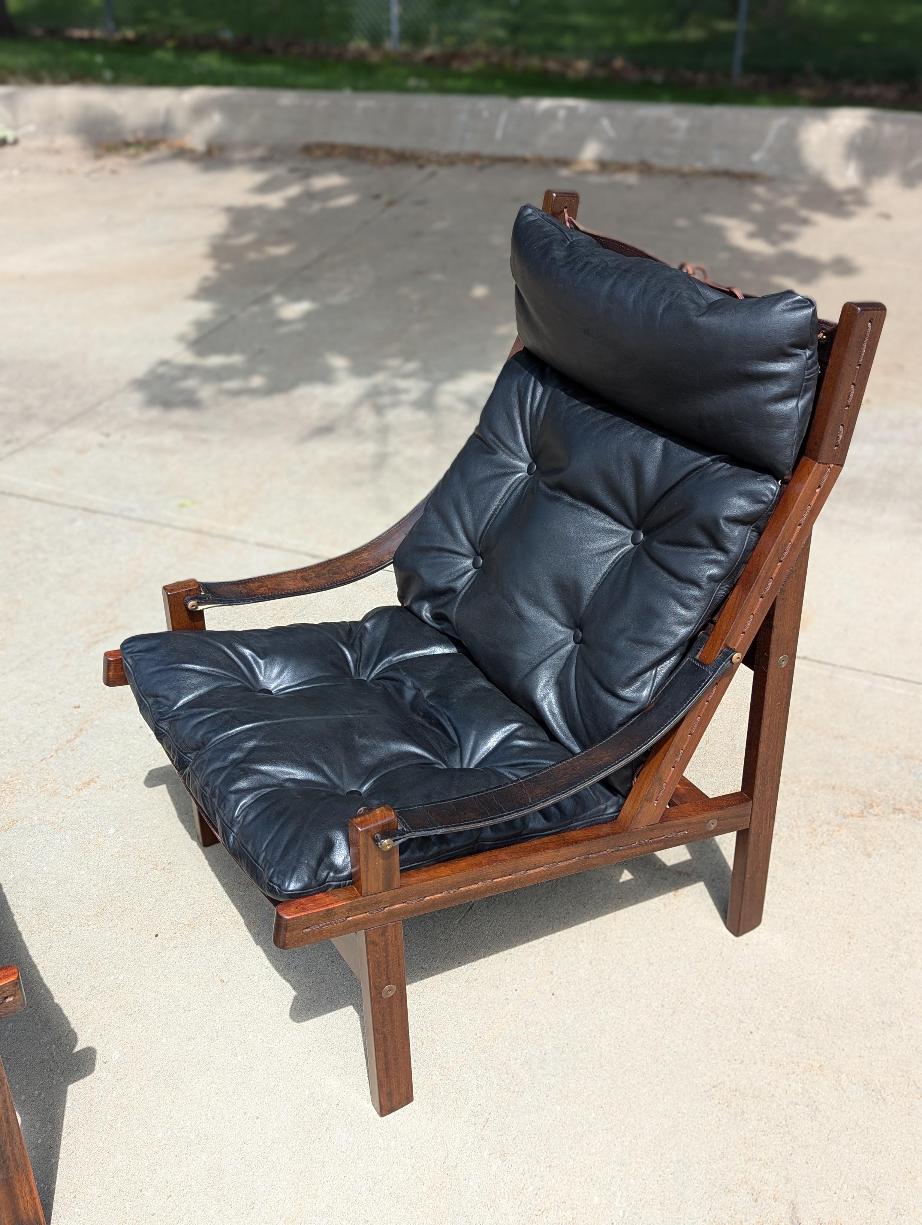 1960s Torbjørn Afdal Hunter Chair and matching Footstool, Norway 4