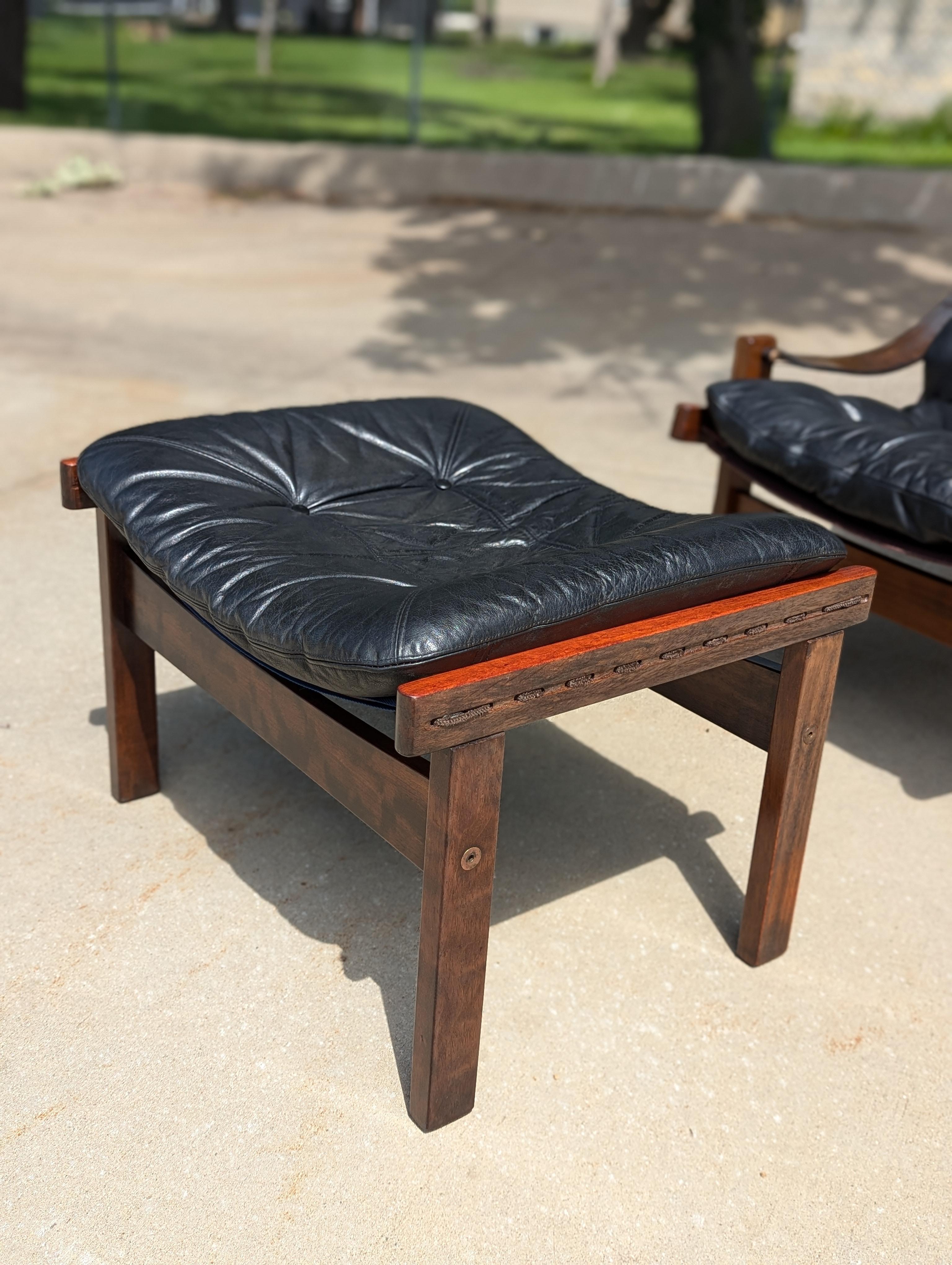 1960s Torbjørn Afdal Hunter Chair and matching Footstool, Norway 5