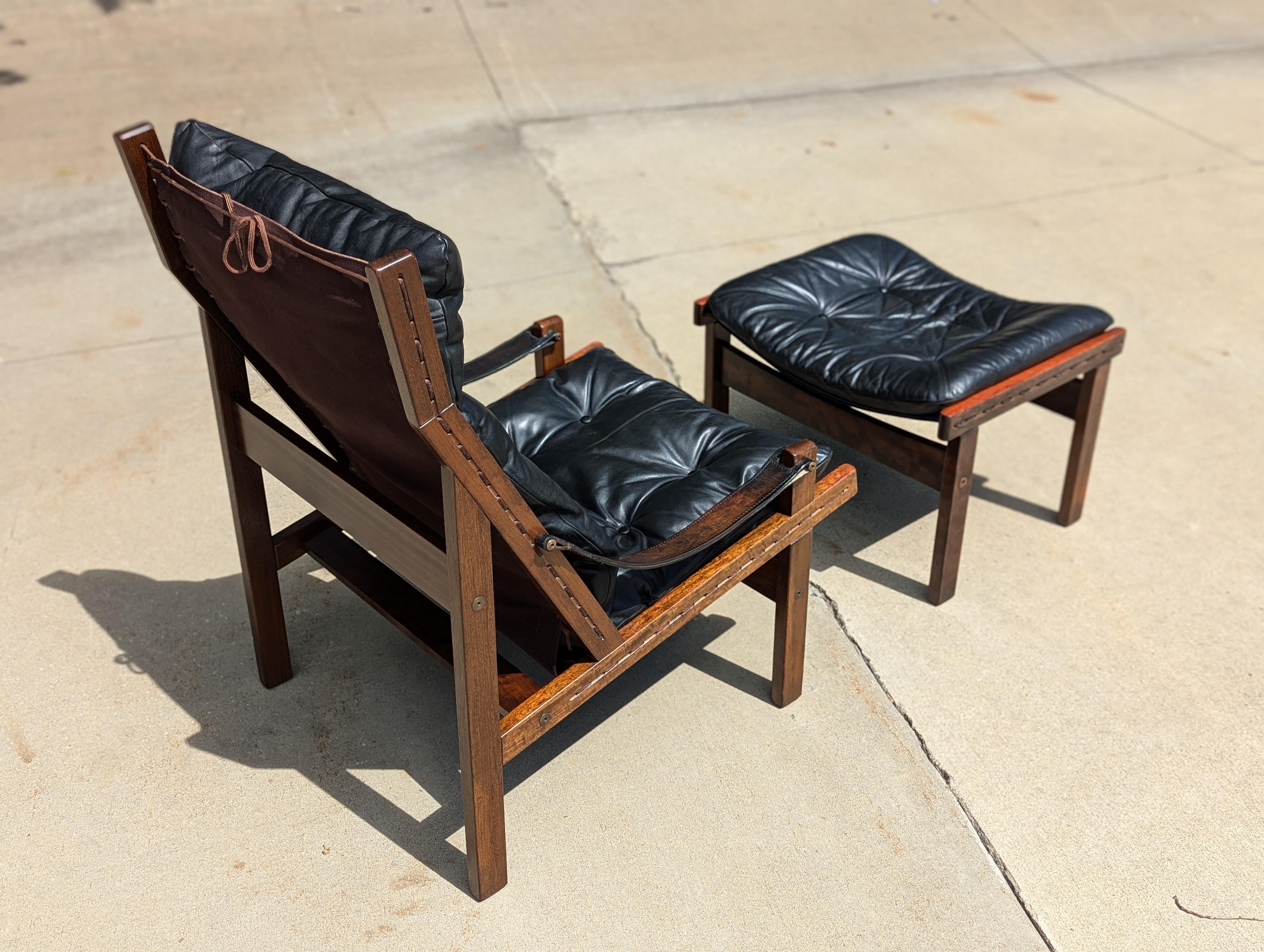 1960s Torbjørn Afdal Hunter Chair and matching Footstool, Norway 11