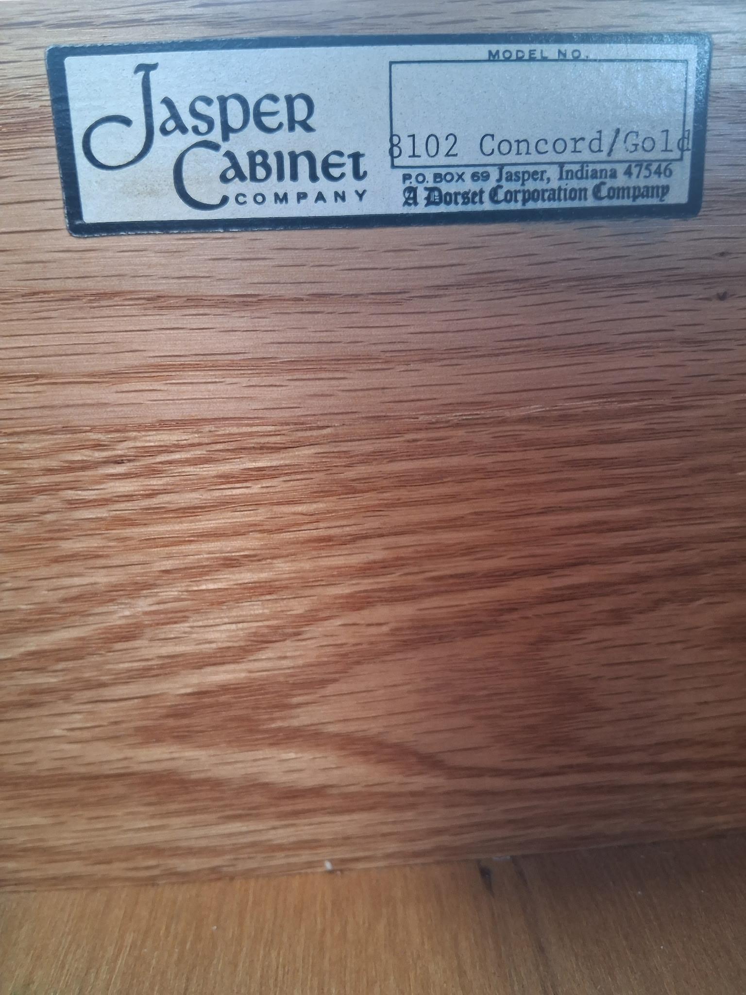 1960er Jahre Traditionelle Campaigner geschnitzt Nussbaum 