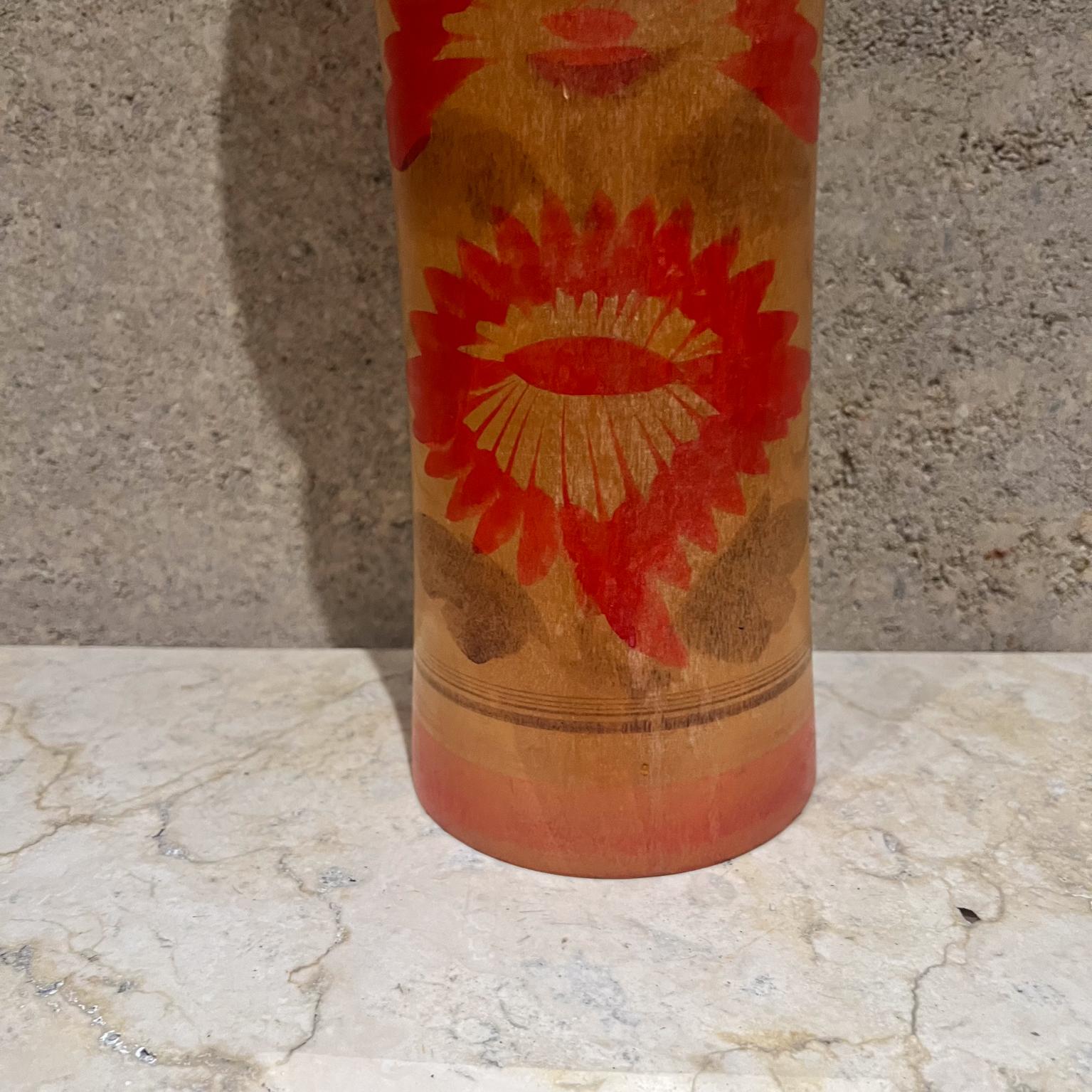 1960s Traditional Japanese Wood Doll Dento Naruko Kokeshi For Sale 2