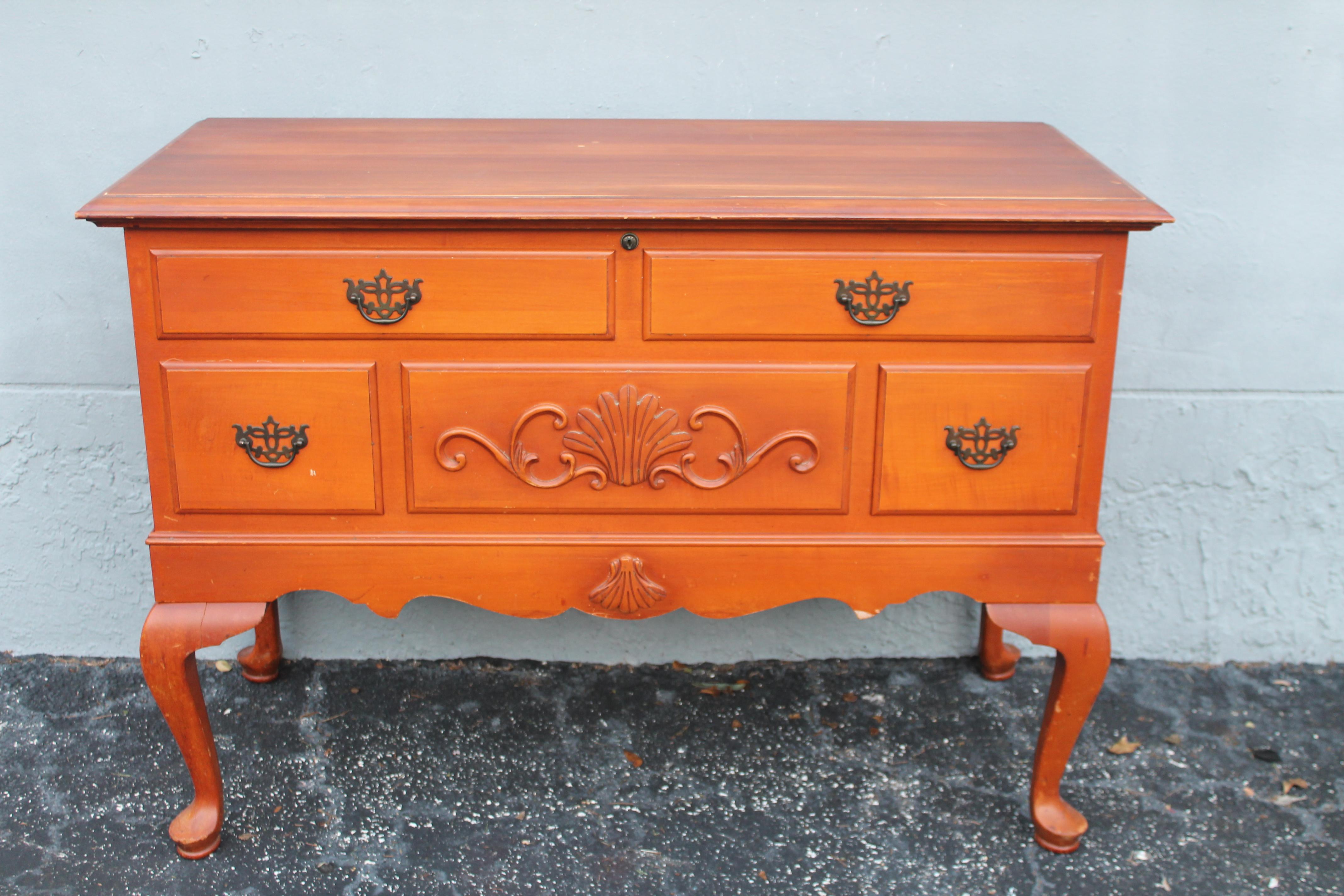 1960's Traditional Queen Anne style Cedar Hope Chest by Lane Altavista. Beautifully carved. Very nice condition.
