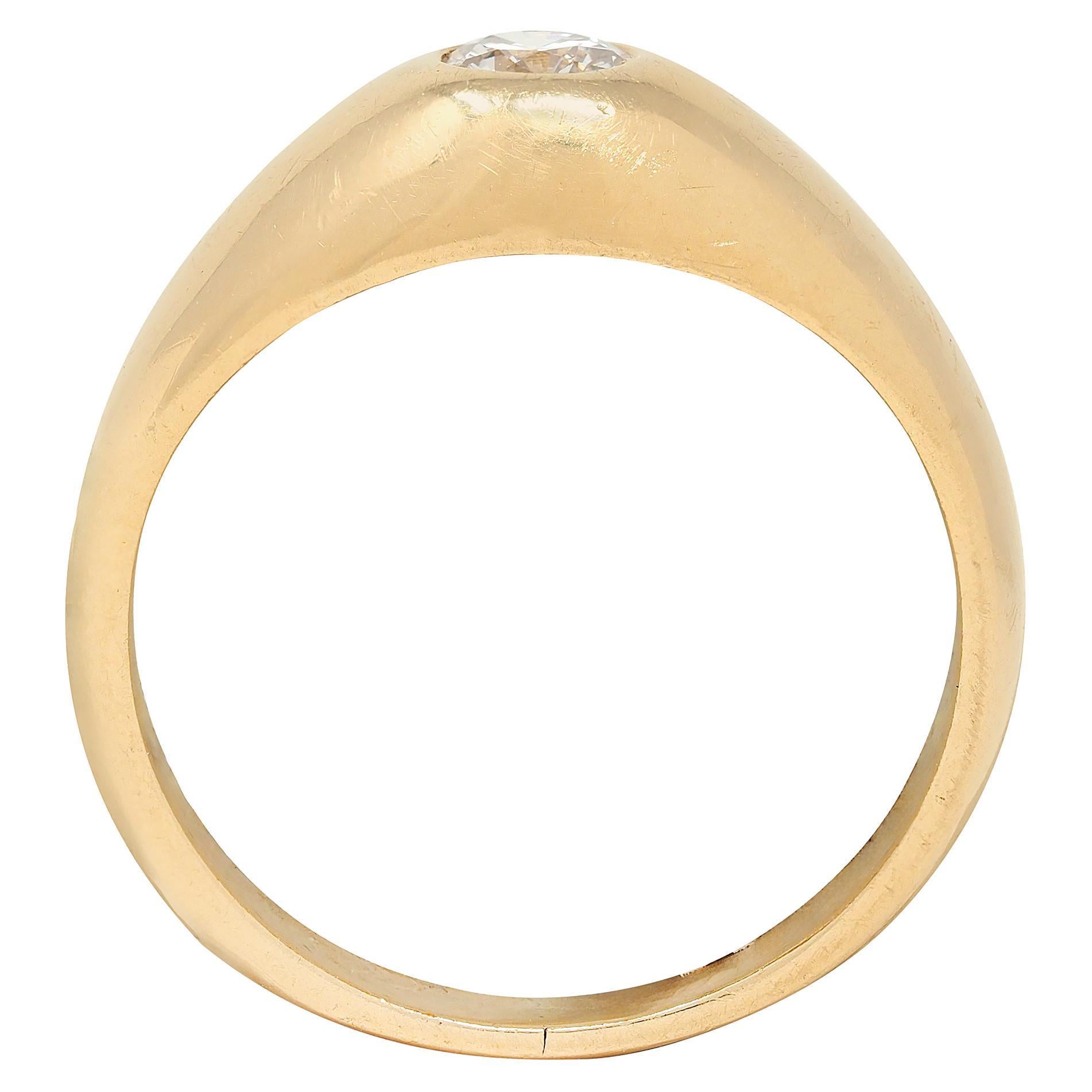 1960's Transitional Cut Diamond 14K Gold Vintage Solitaire Engagement Ring Pour femmes en vente