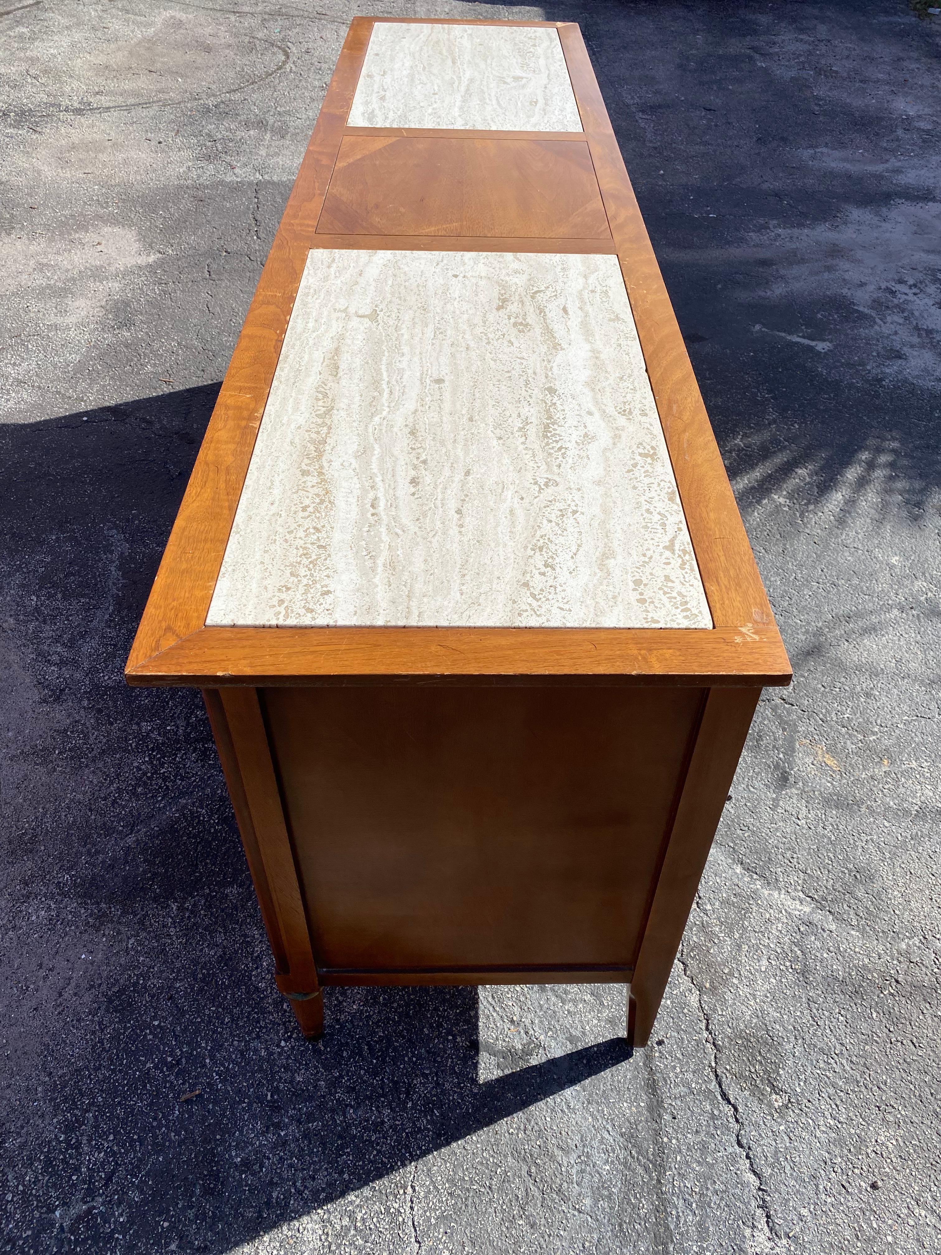 1960s Travertine Wood Sideboard Dresser Storage Cabinet en vente 4