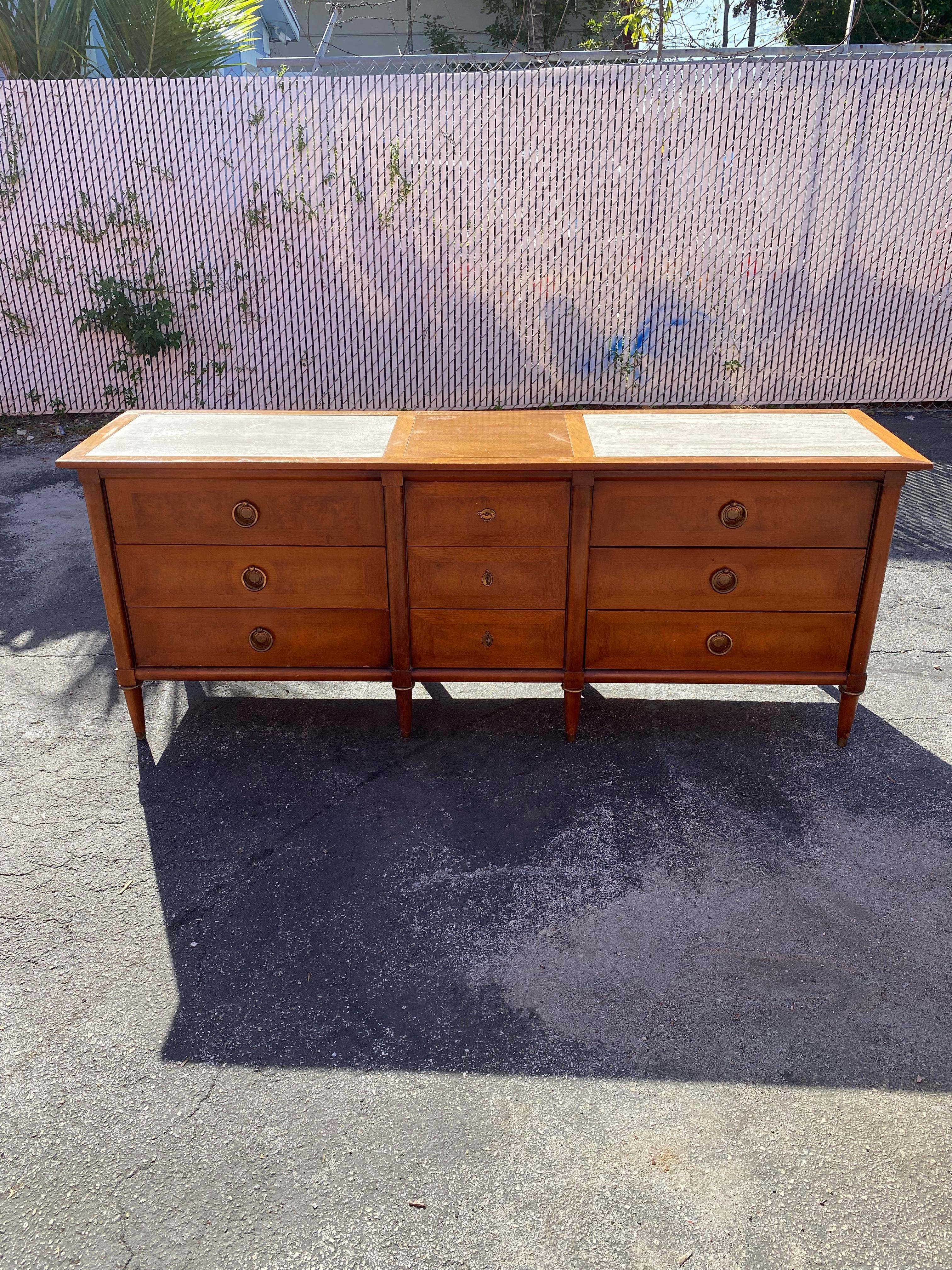 Mid-Century Modern 1960s Travertine Wood Sideboard Dresser Storage Cabinet en vente