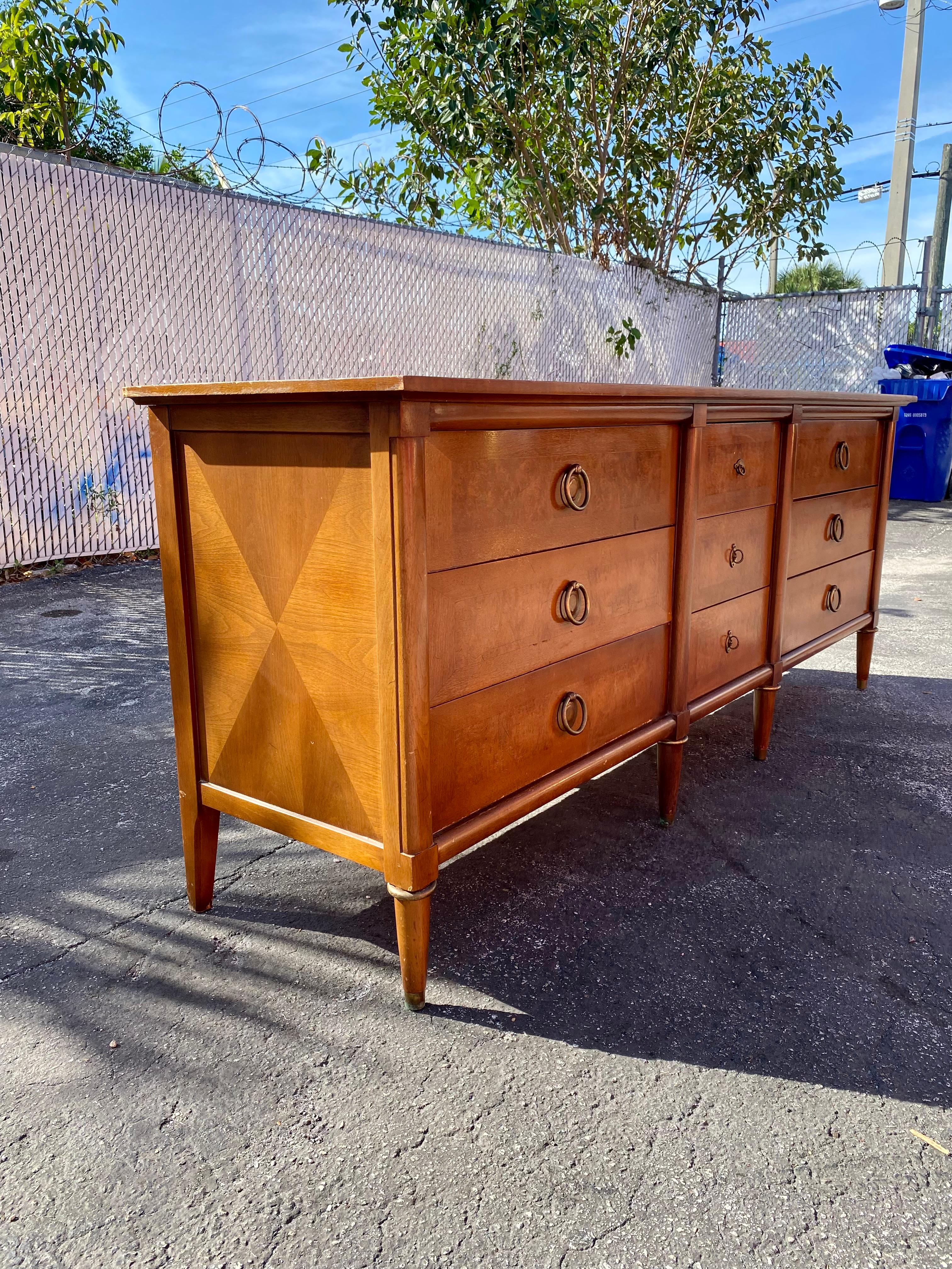 Américain 1960s Travertine Wood Sideboard Dresser Storage Cabinet en vente