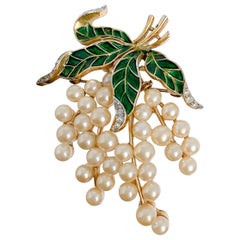 1960s Trifari Pearl and Enamel Grape Brooch