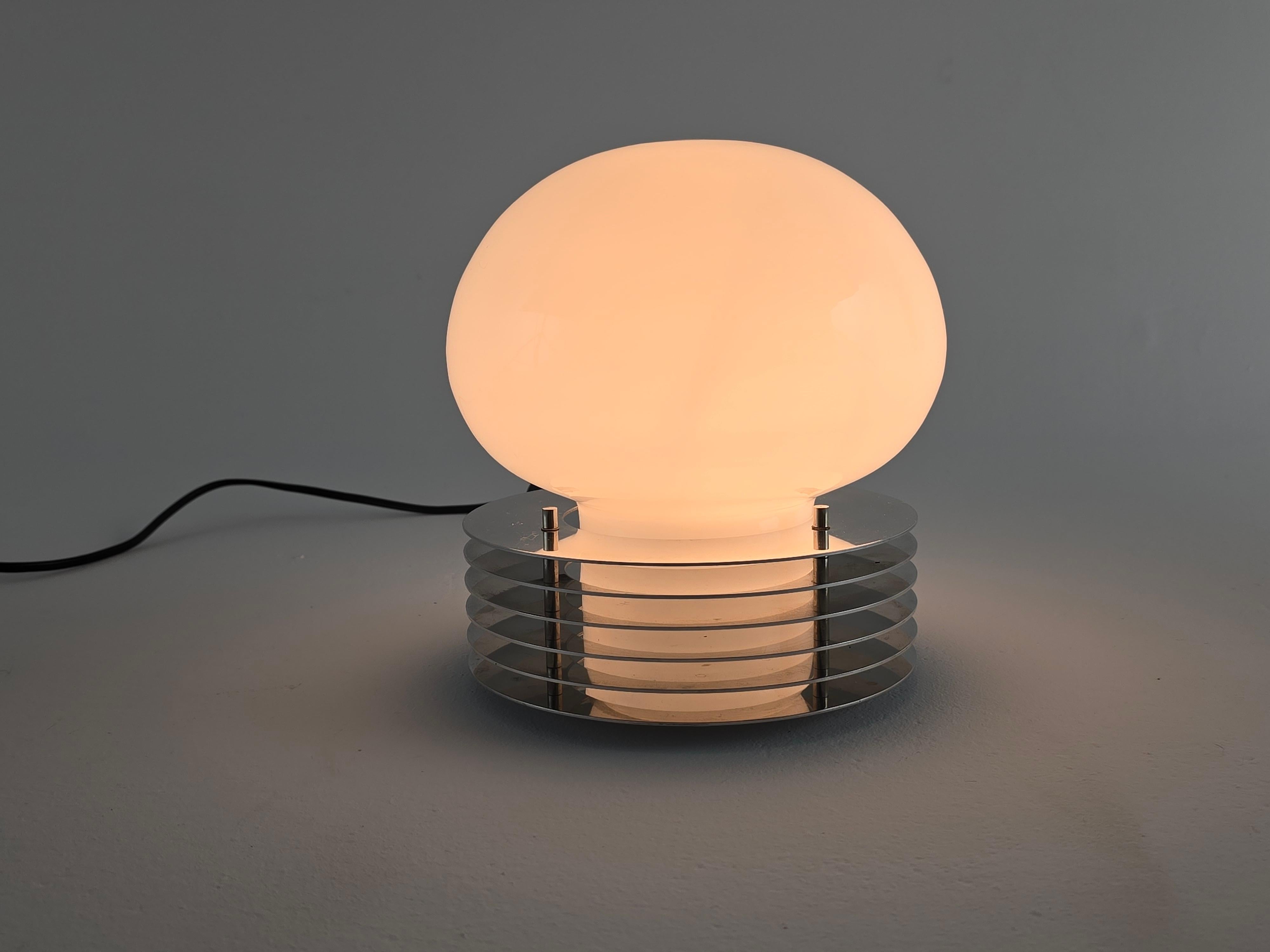 Lámpara de sobremesa Tronconi de los años 60 , Italia Acero inoxidable en venta