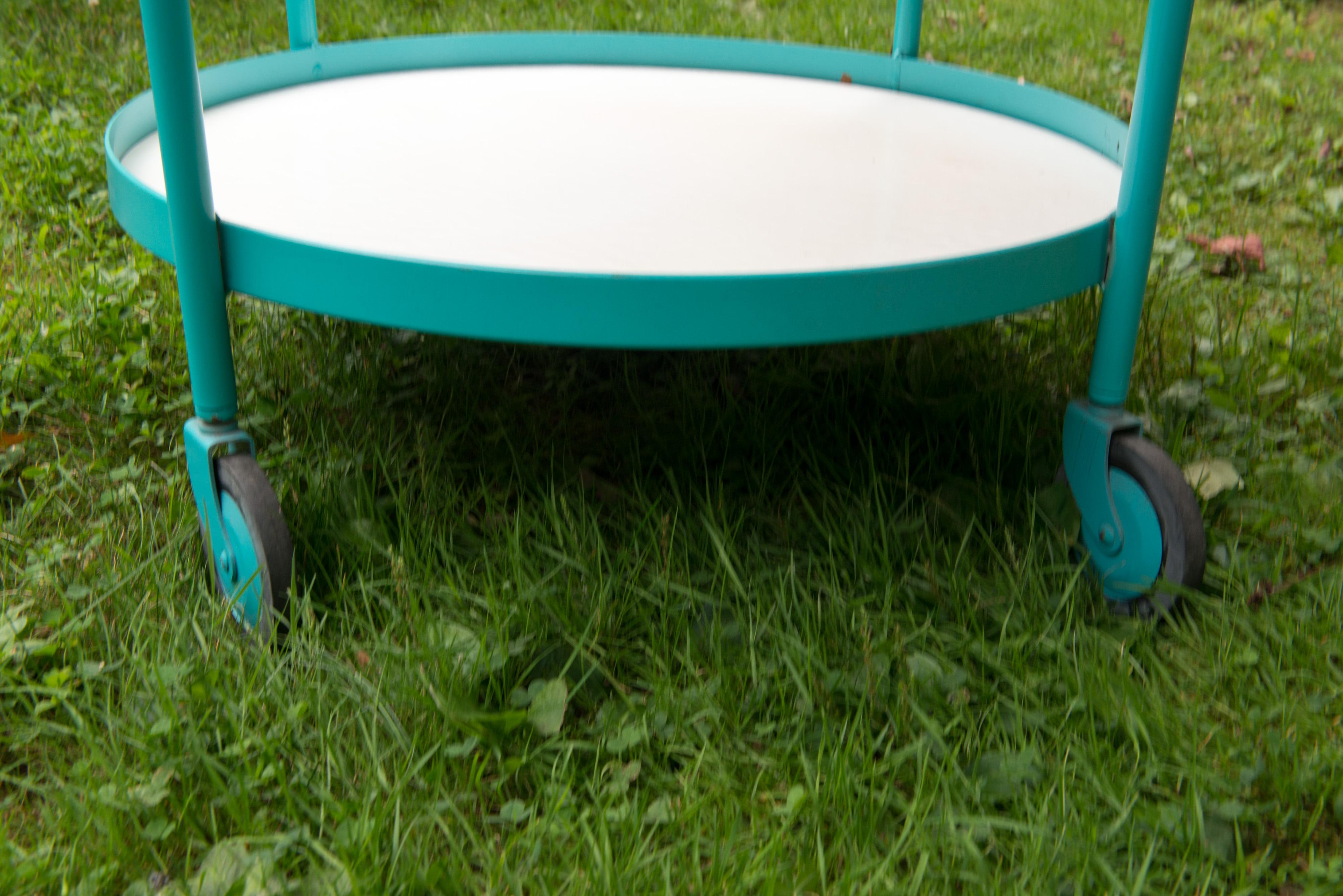 Hollywood Regency 1960s Tropitone Turquoise Circular Cart For Sale