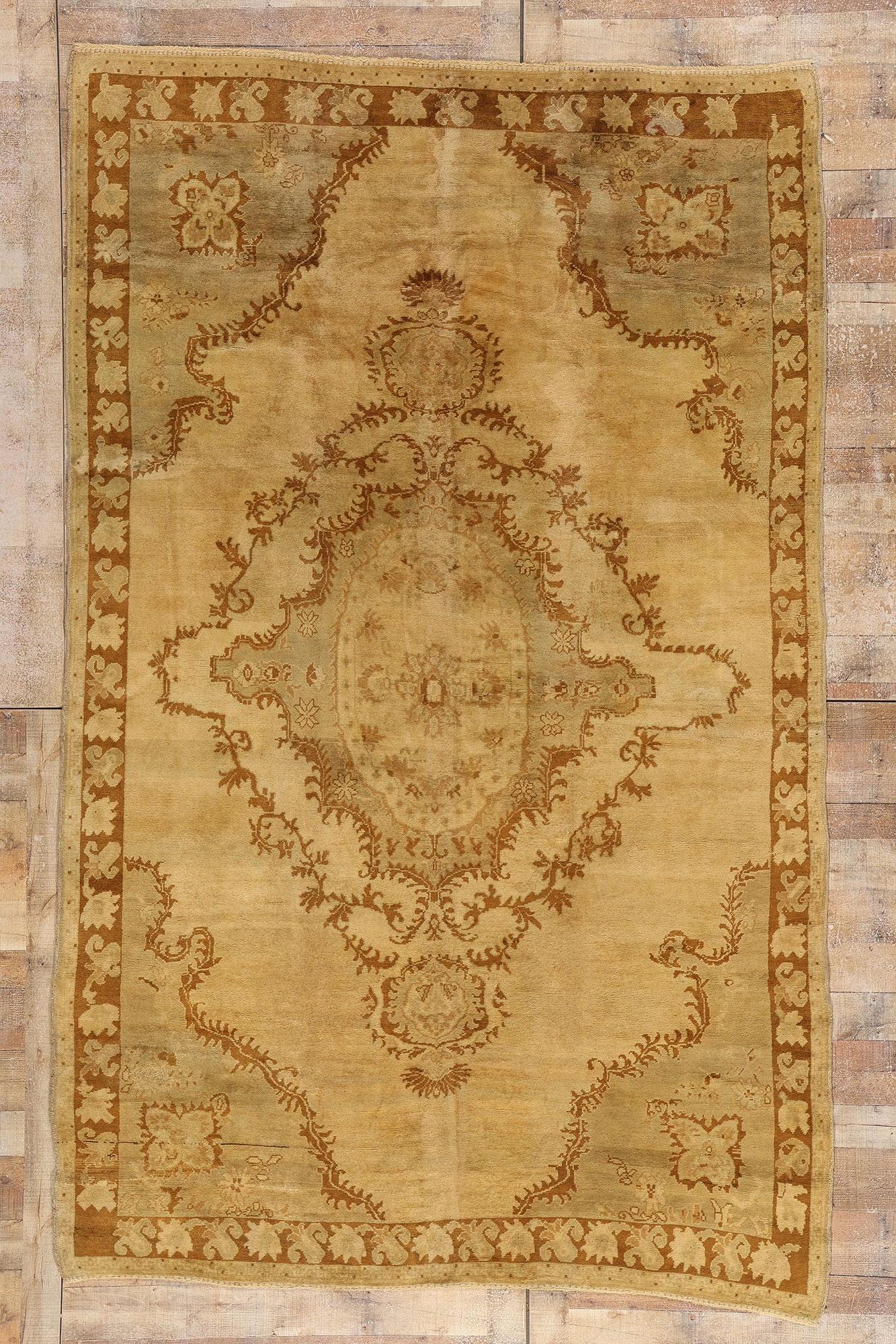 1960's Turkish Oushak Carpet with Modern Style For Sale 10