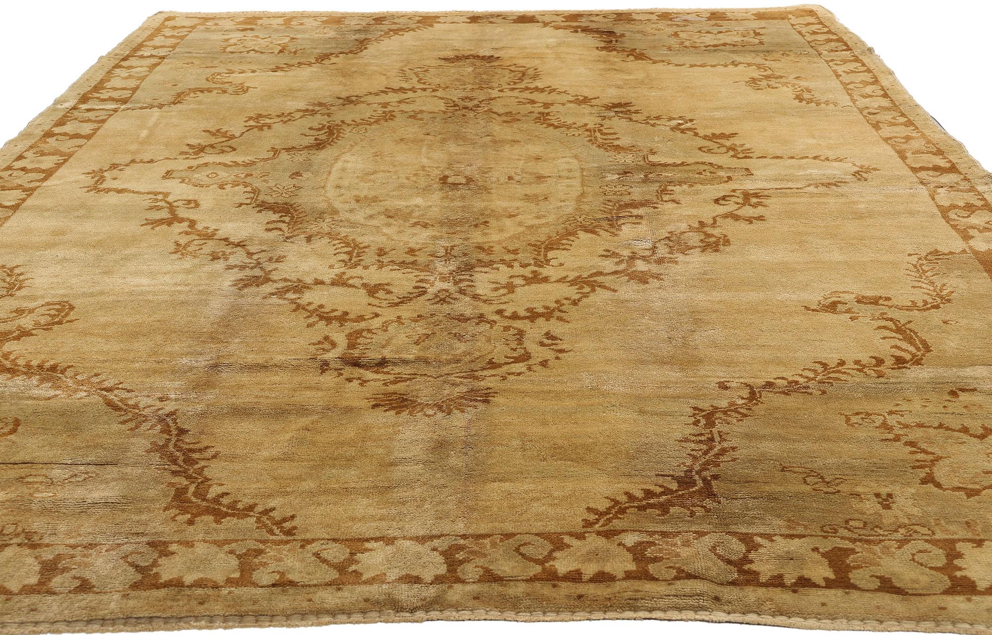 1960's Turkish Oushak Carpet with Modern Style In Good Condition For Sale In Dallas, TX