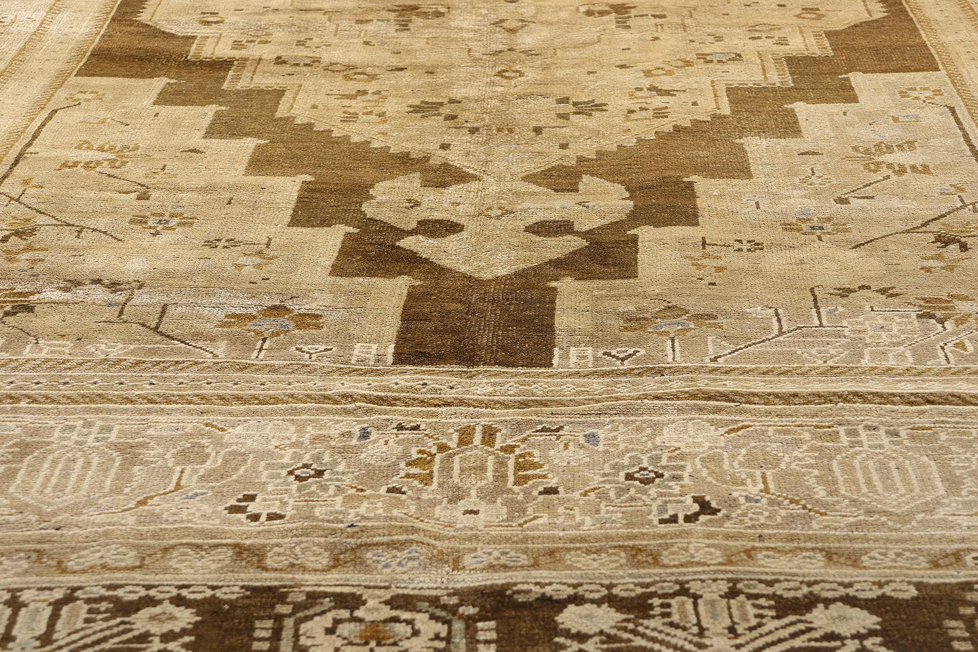 Tapis turc Oushak des années 1960, style traditionnel et tons terreux chauds Bon état - En vente à Dallas, TX