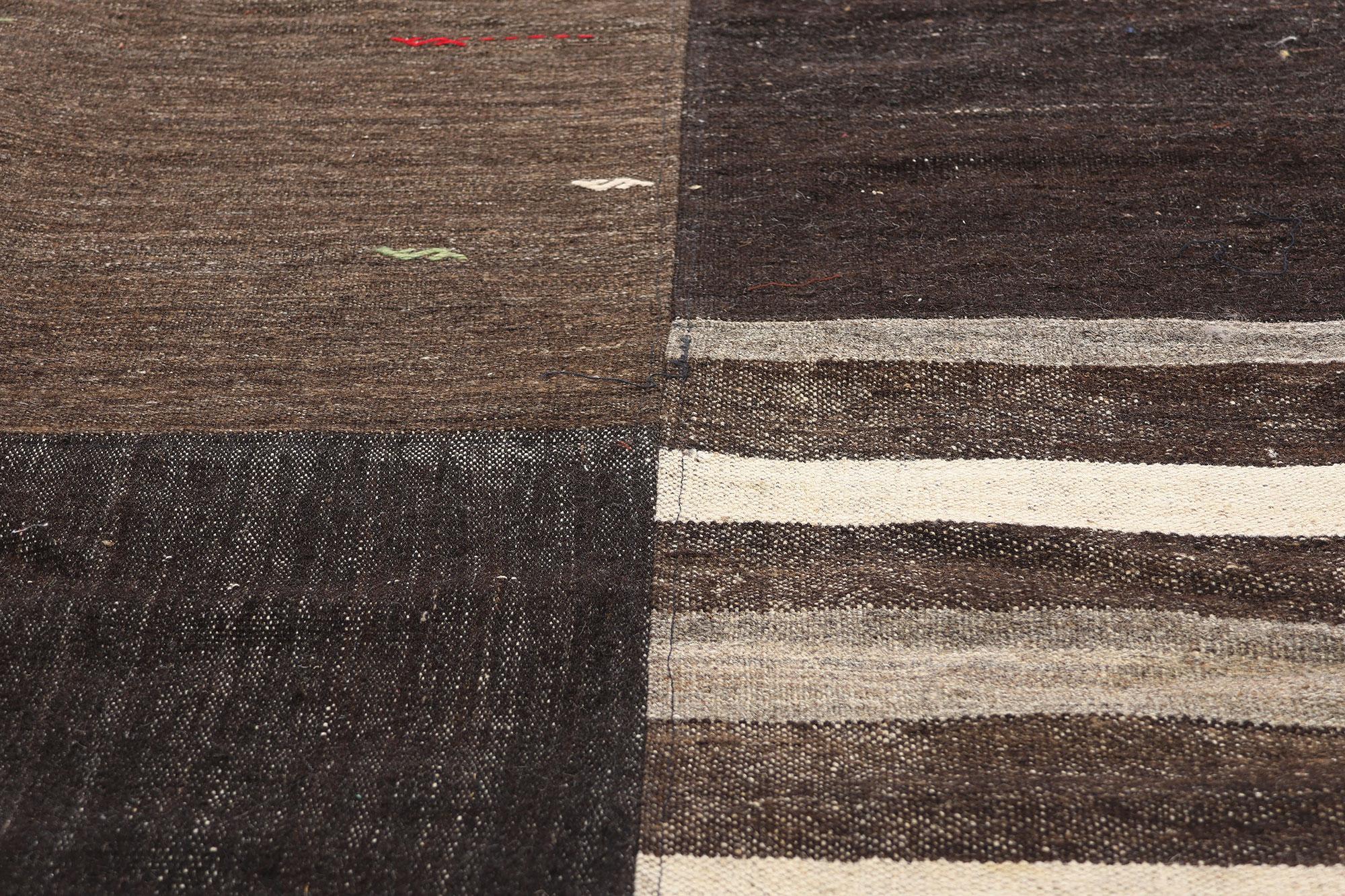 Türkischer Patchwork-Teppich im modernen Stil der 1960er Jahre im Zustand „Gut“ im Angebot in Dallas, TX
