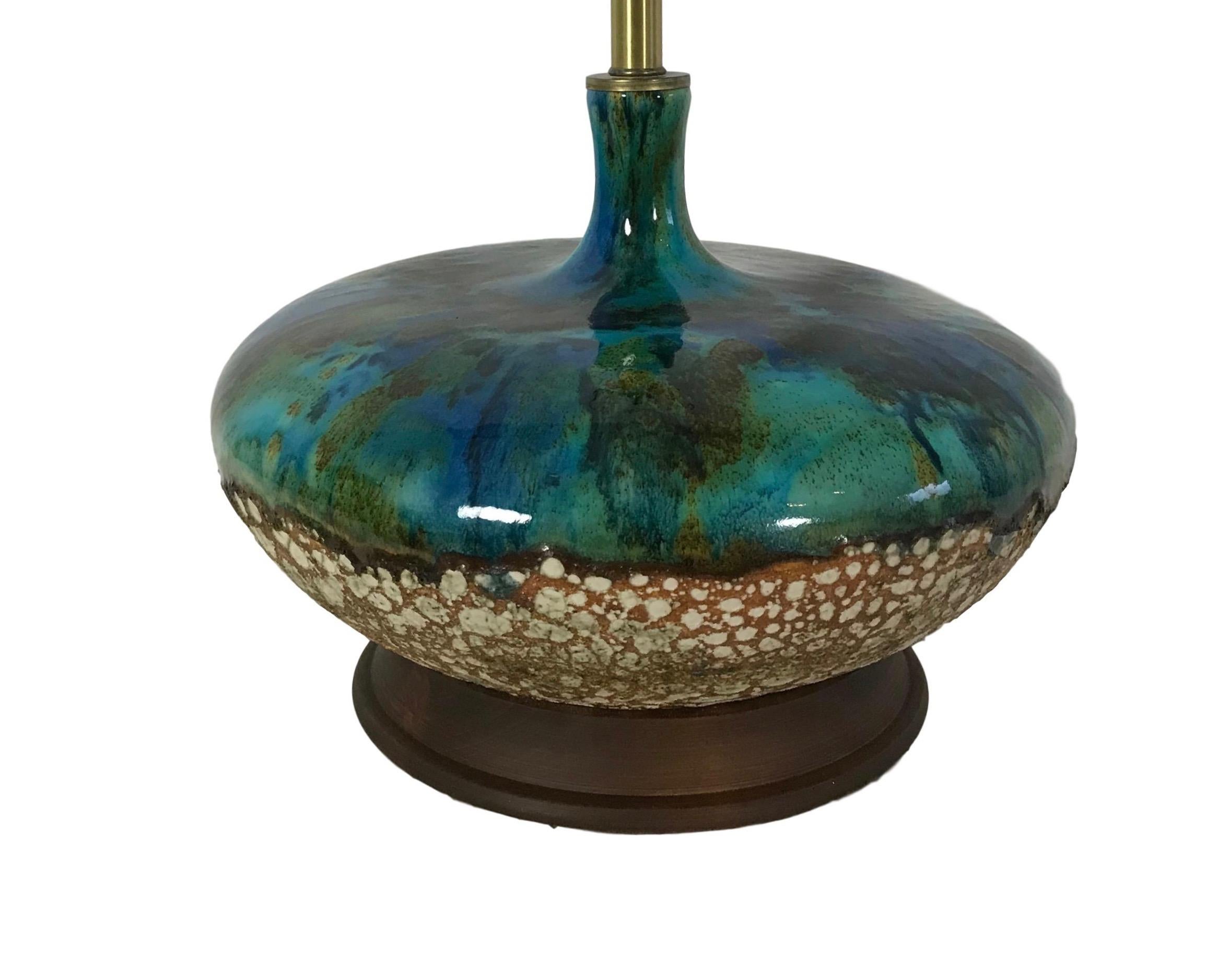 Mid-Century Modern 1960s Turquoise Blue Lava Drip Glazed Ceramic Table Lamp on Walnut Base For Sale