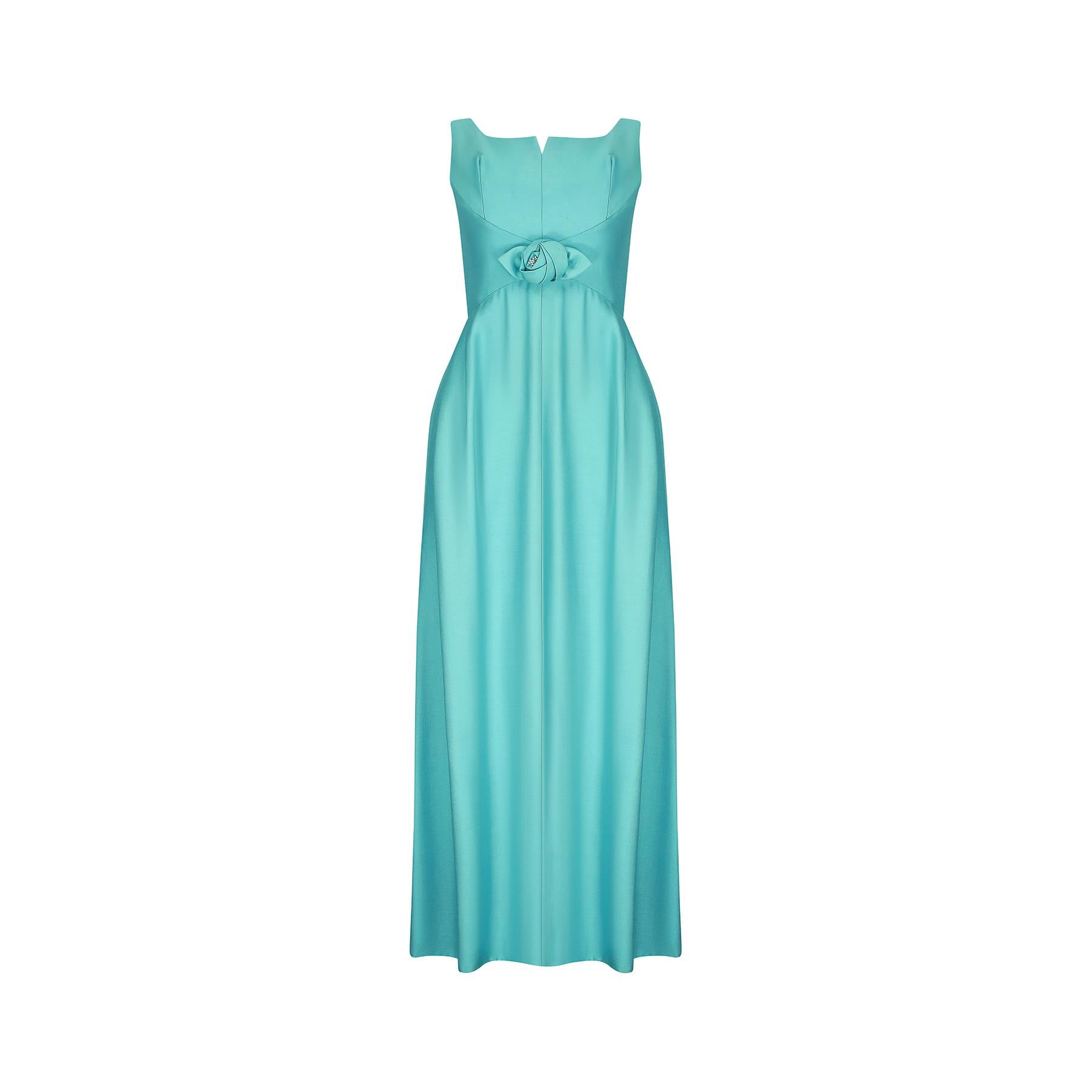 Robe formelle turquoise en lin et soie des années 1960 Pour femmes en vente
