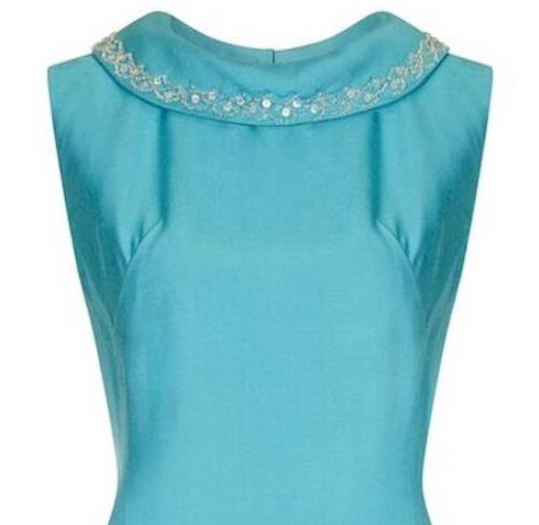 Blue 1960s Turquoise Linen Mod Dress With Beaded Collar For Sale