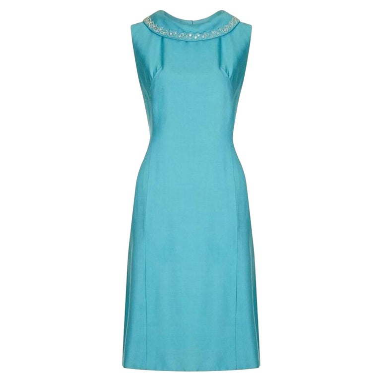 green emerald velvet dress The Zion Ruffle Strap Midi Dress main image 0