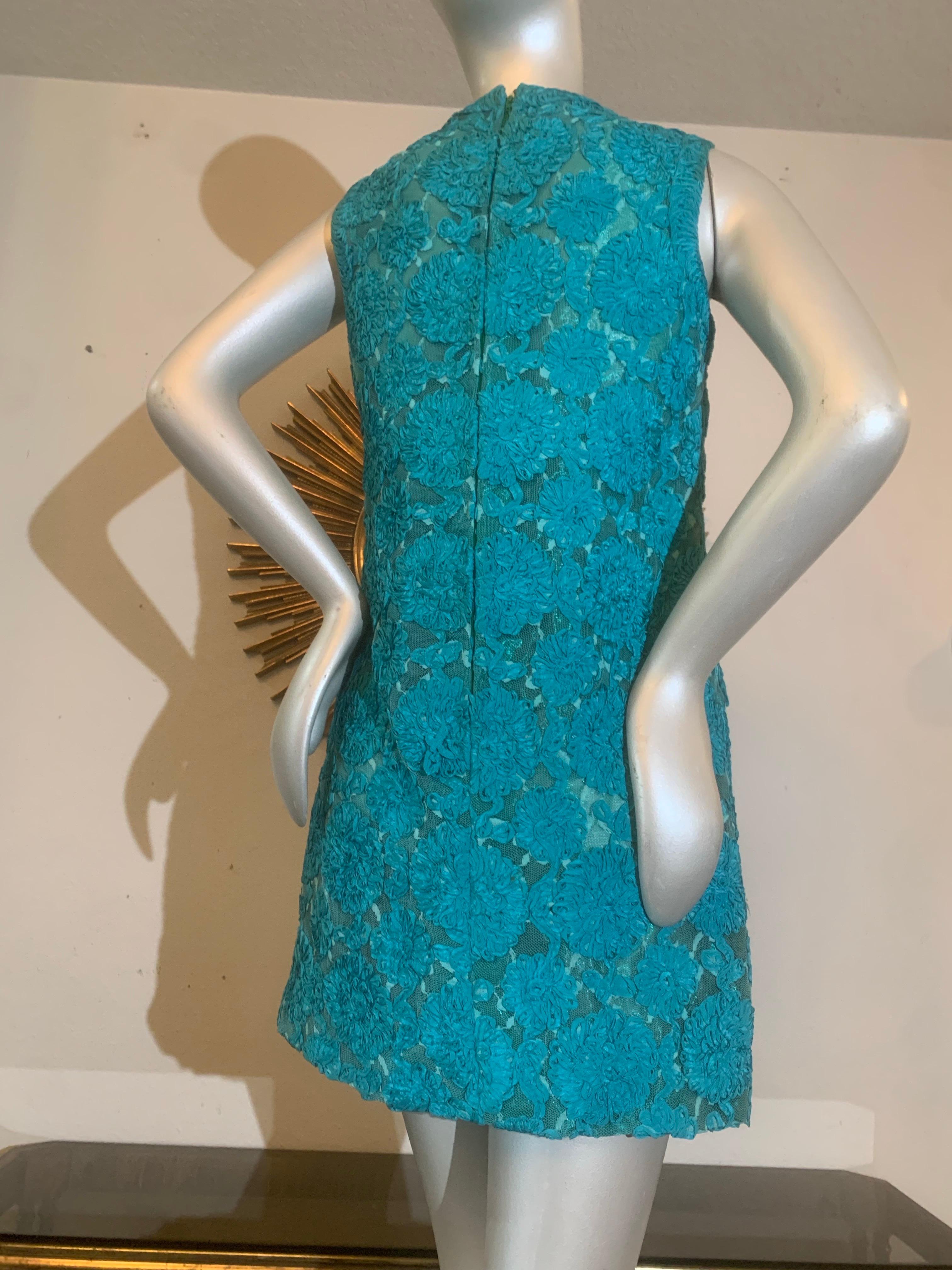 Blu 1960s Pizzo a nastri turchesi su tulle senza maniche in vendita