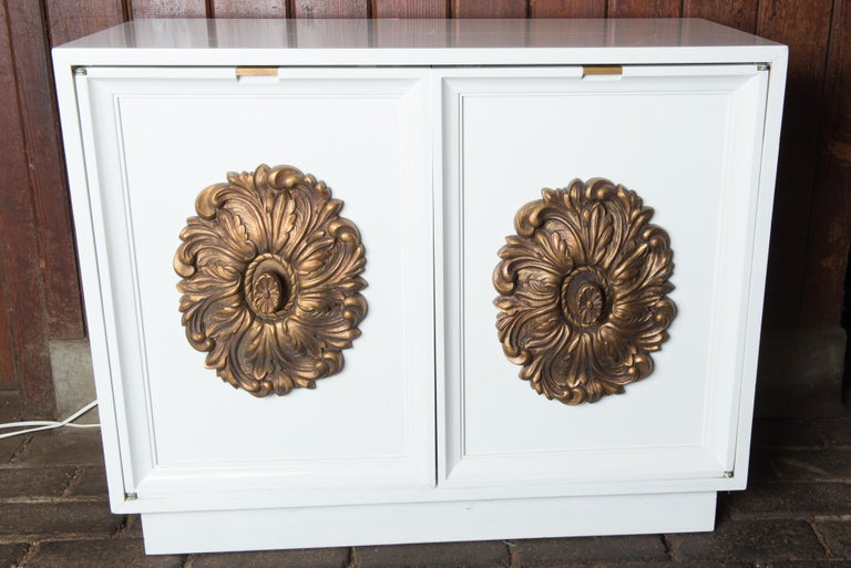 Hollywood Regency 1960s Two Door White Credenza with Large Gold Medallion Knobs For Sale