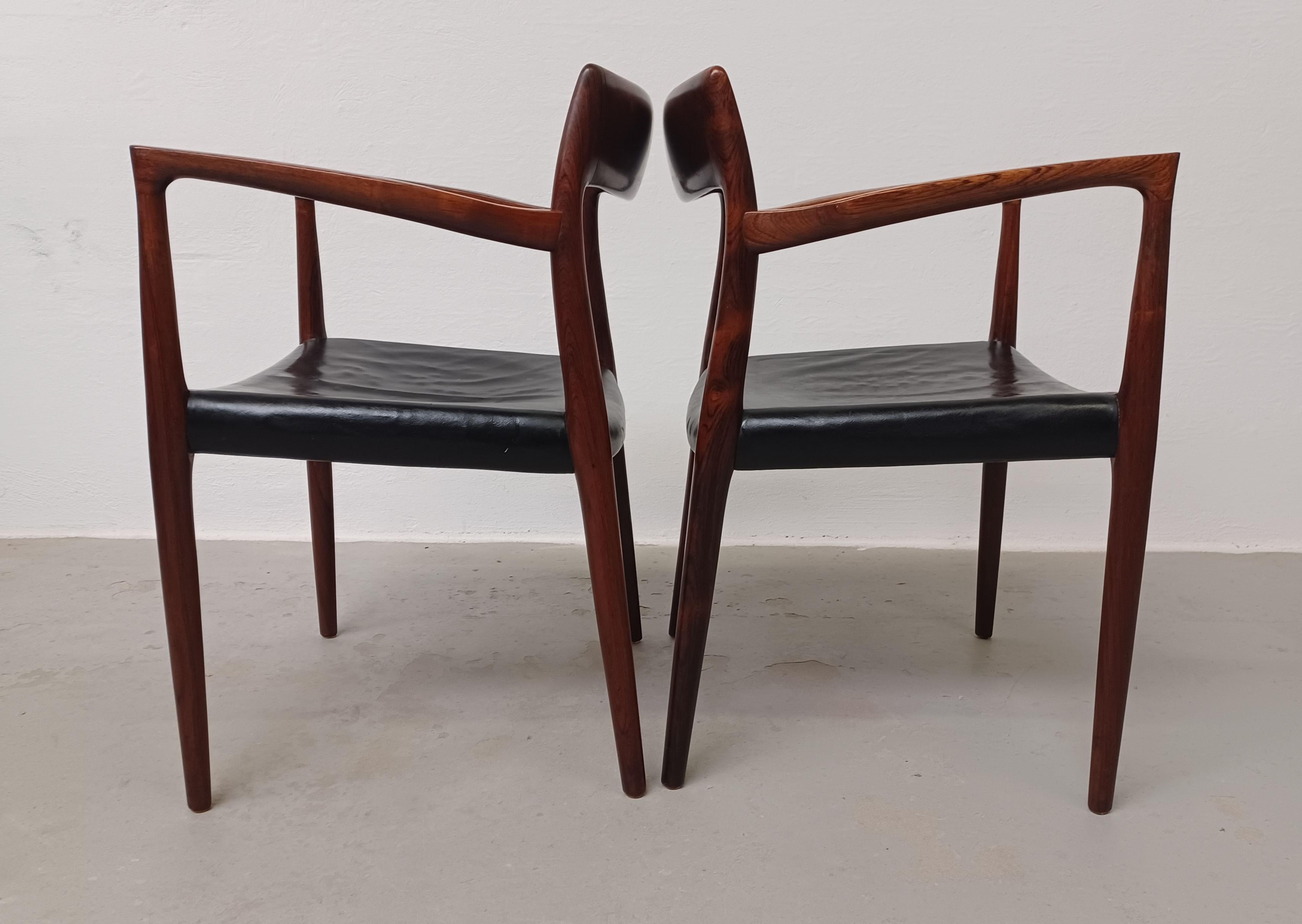 Customizable N. O. Moeller Brazillian Rosewood Armchairs in Excellent Condition In Excellent Condition In Knebel, DK