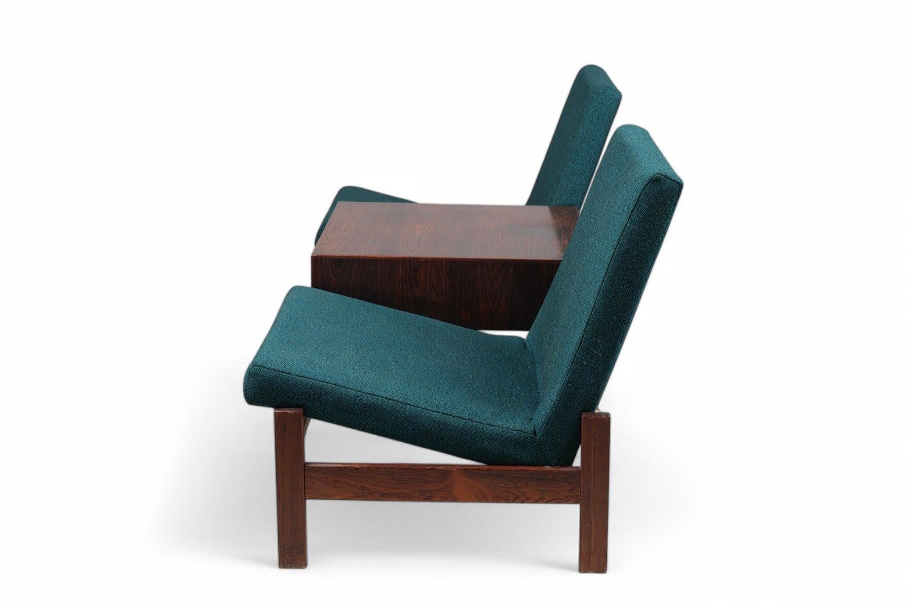 1960er Jahre Zweisitziges Modularsofa aus Palisanderholz (20. Jahrhundert) im Angebot