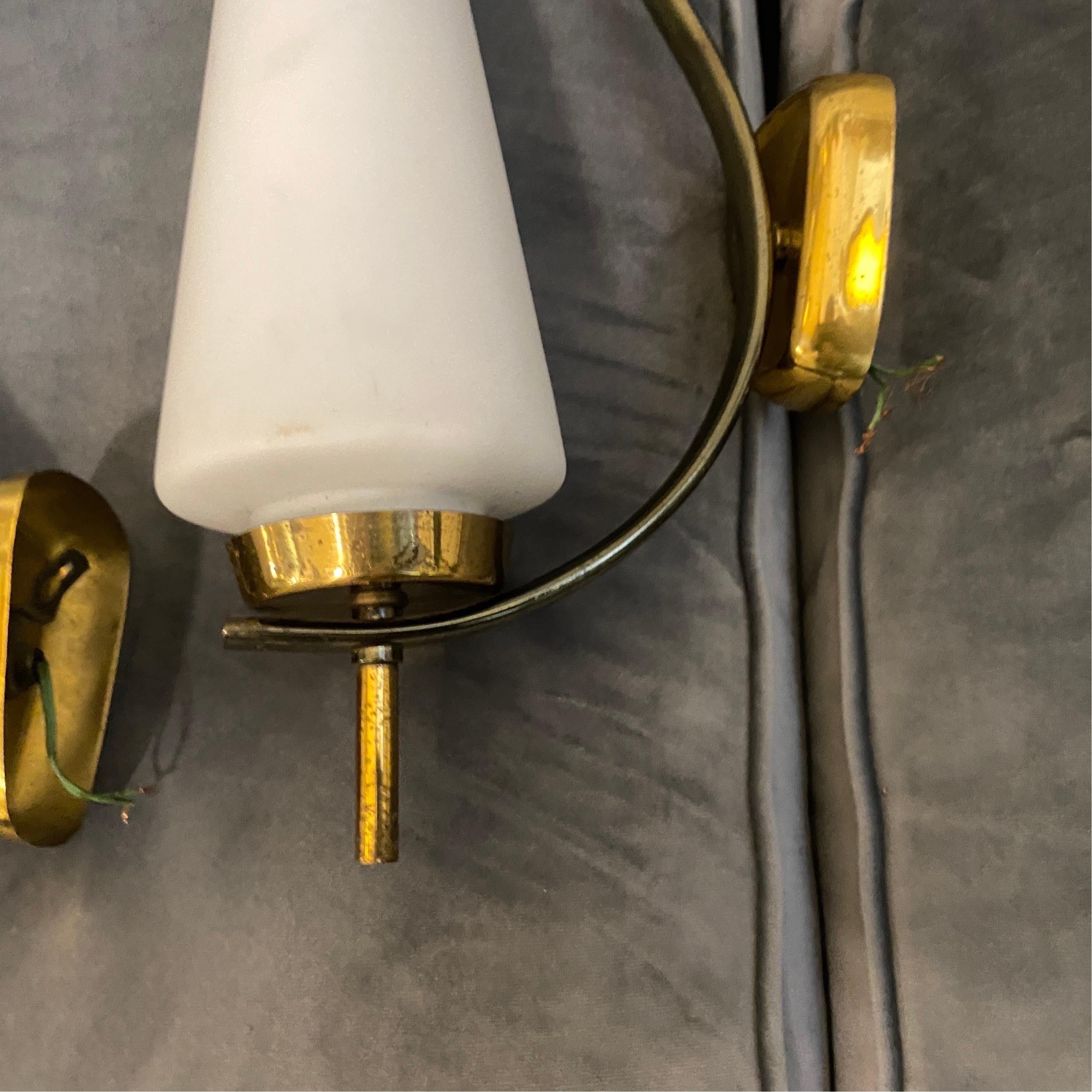 1960s Set of Two Stilnovo Style Mid-Century Modern Italian Wall Sconces For Sale 3