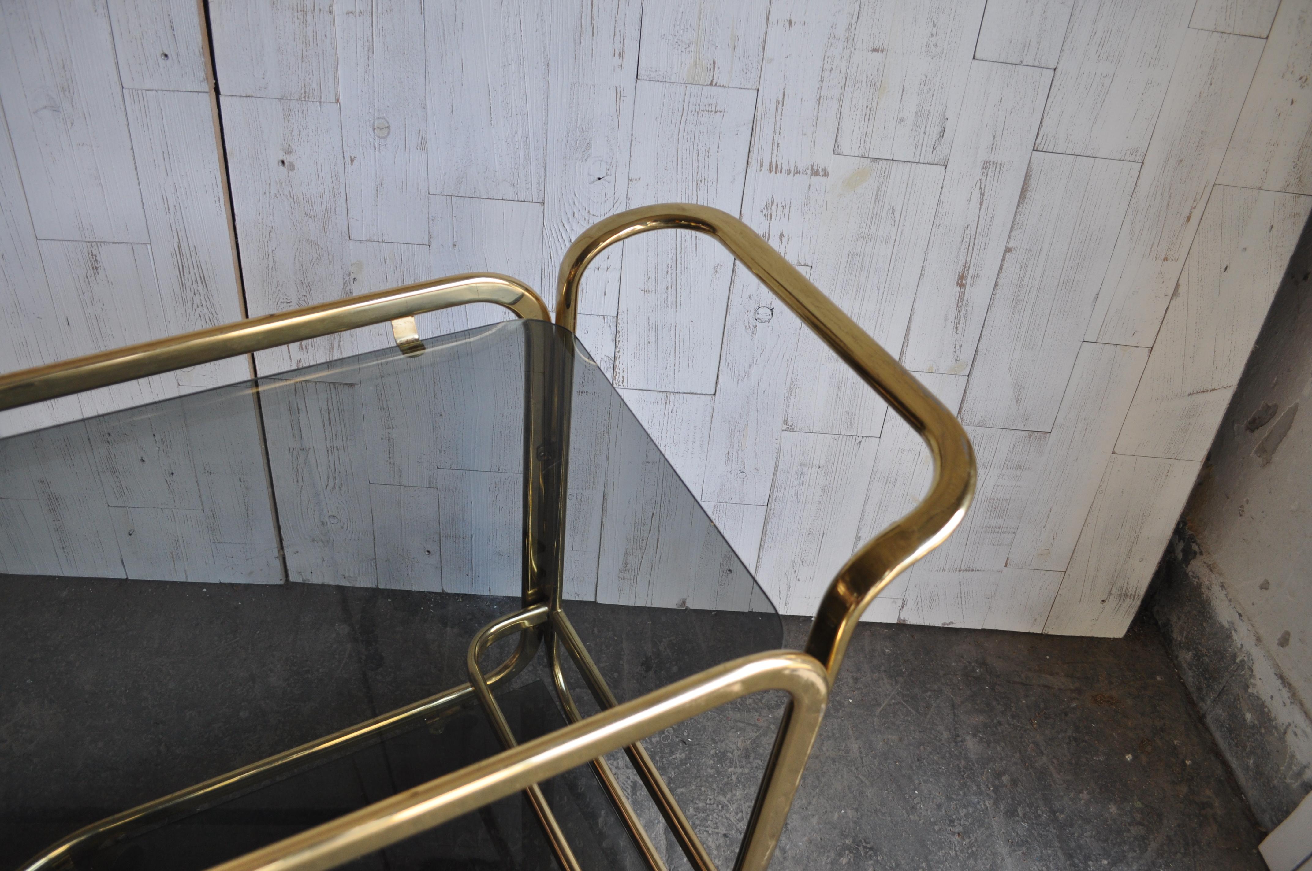 1960s Two-Tier Brass French Bar Cart In Good Condition For Sale In Lábatlan, HU