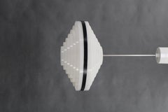 Ciondolo a UFO anni '60 in plastica, fino a 20 pezzi disponibili