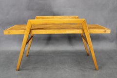 1960 ULUV Porte-fleurs en hêtre massif, Tchécoslovaquie